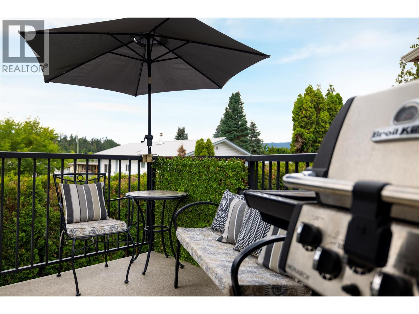 3535 Wood Avenue Unit# 6, Armstrong