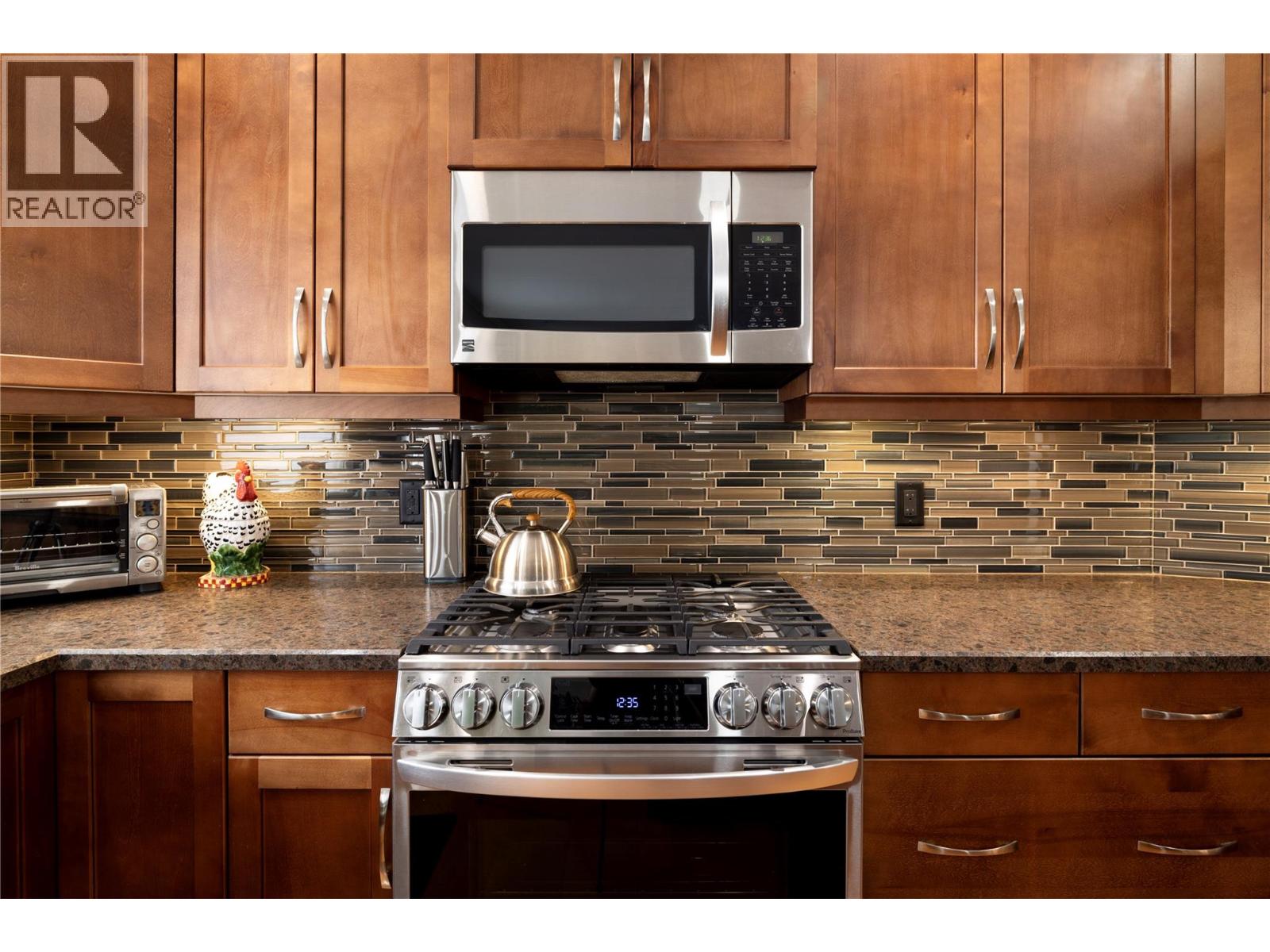 3535 Wood Avenue Unit# 6, Armstrong