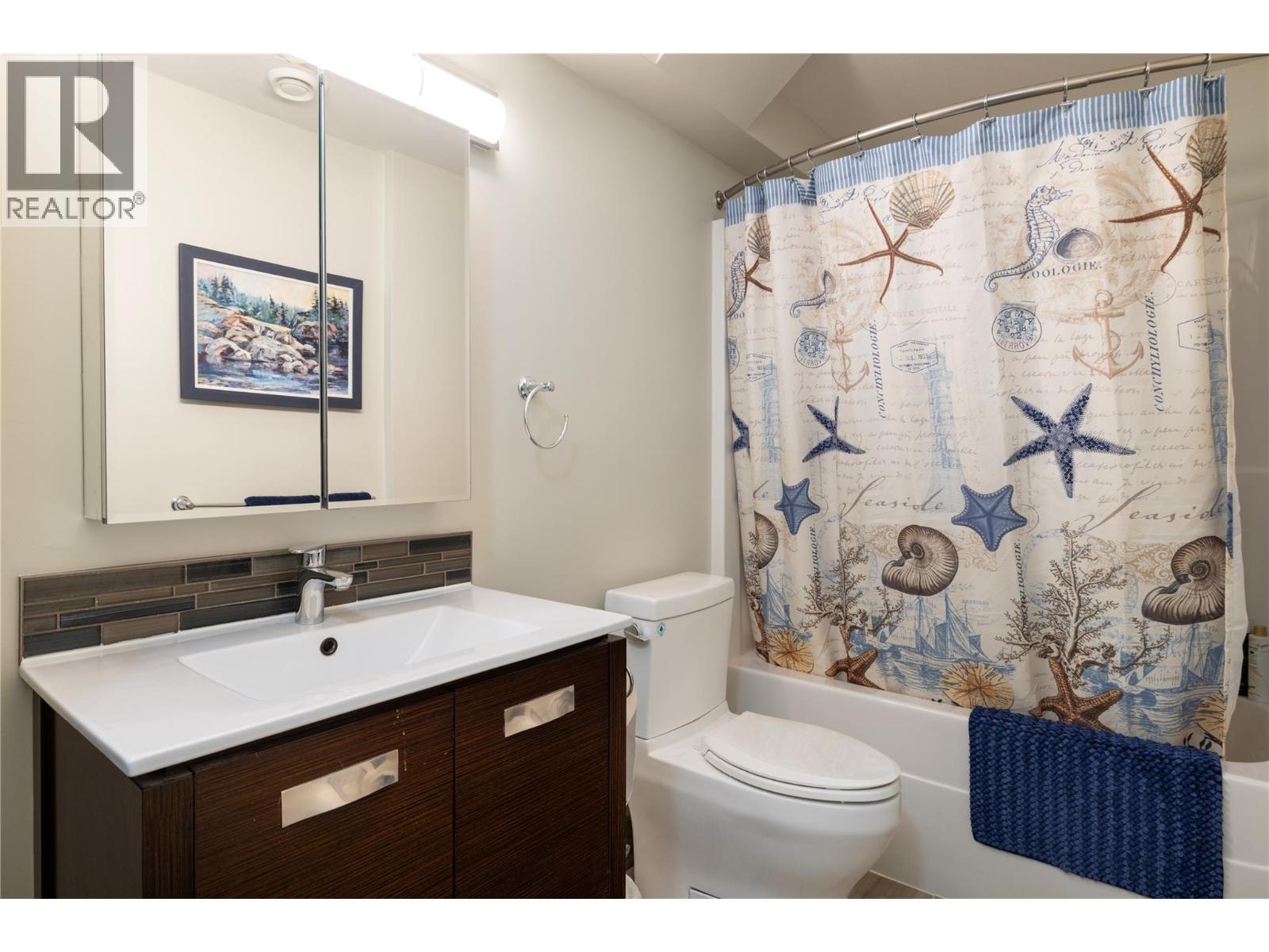 3535 Wood Avenue Unit# 6, Armstrong