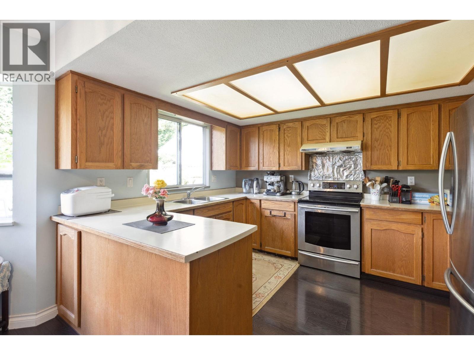 12371 GREENLAND DRIVE, Richmond