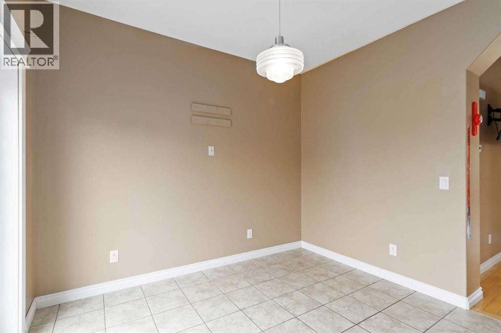 201 Grouse Way, Fort McMurray