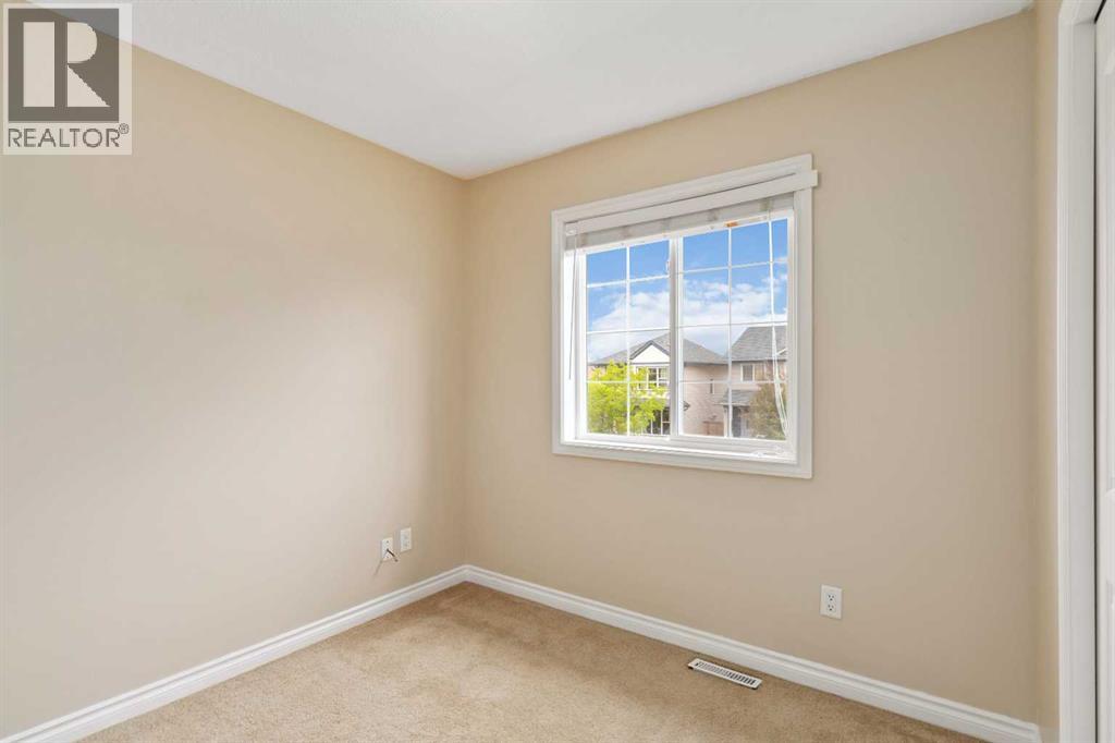 201 Grouse Way, Fort McMurray