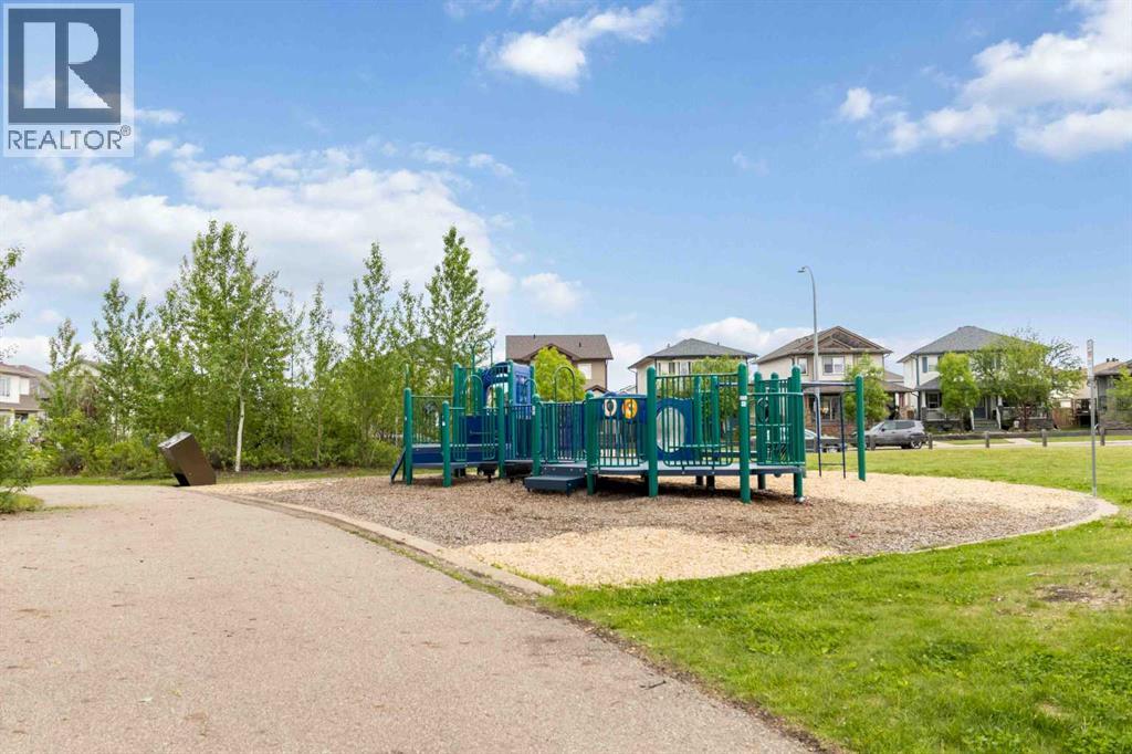 201 Grouse Way, Fort McMurray