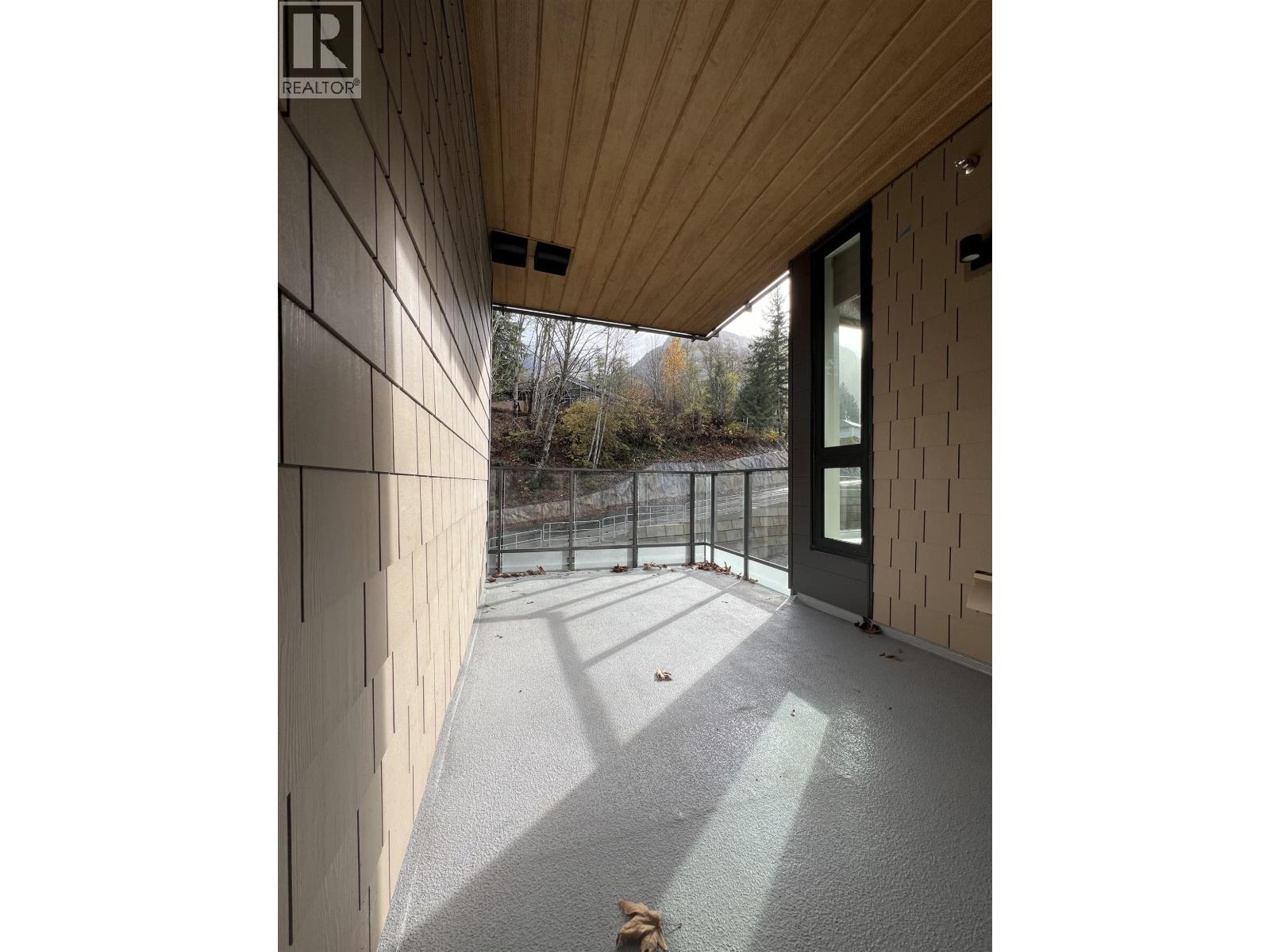 516 1504 SCOTT CRESCENT, Squamish