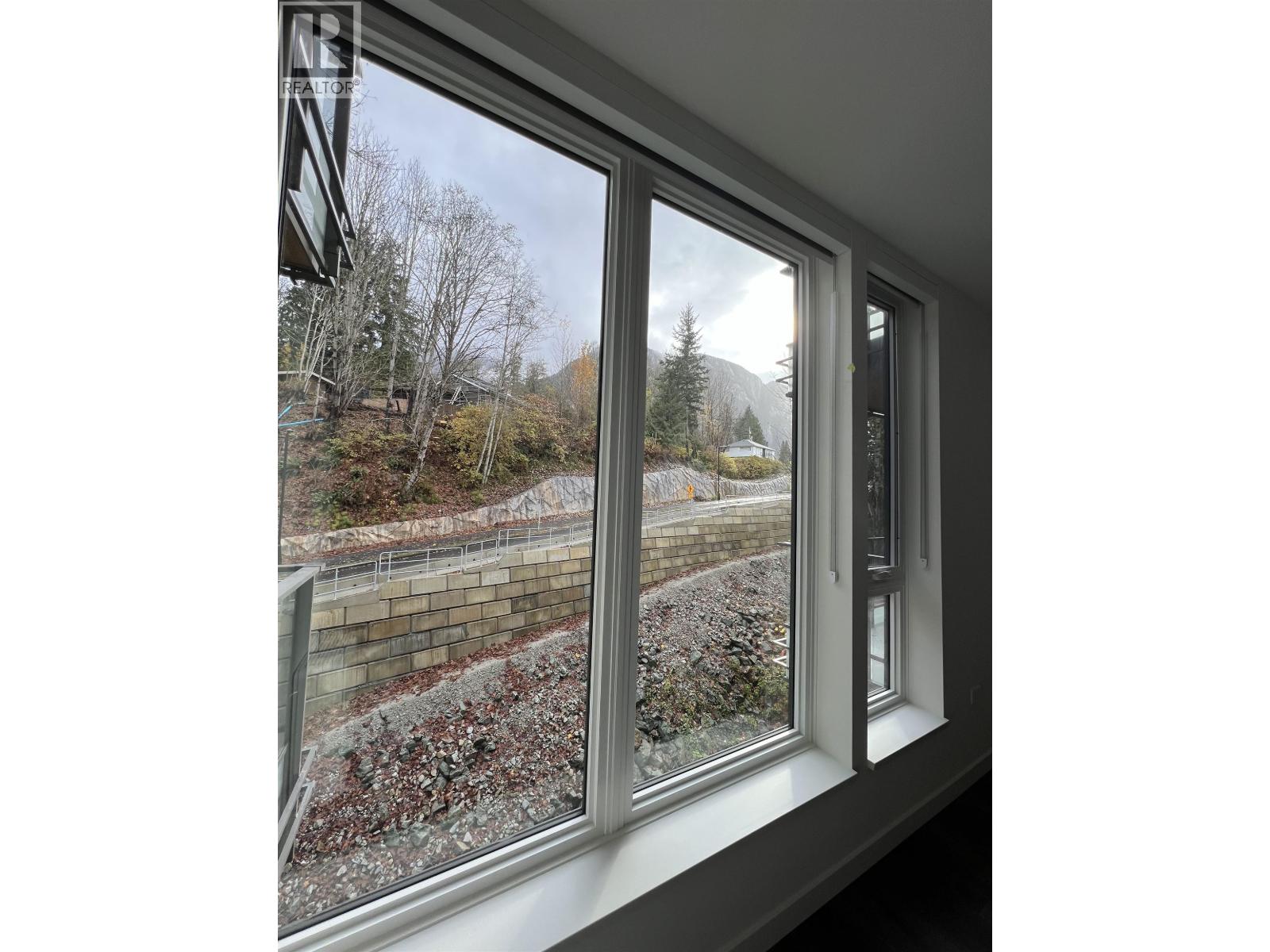 516 1504 SCOTT CRESCENT, Squamish