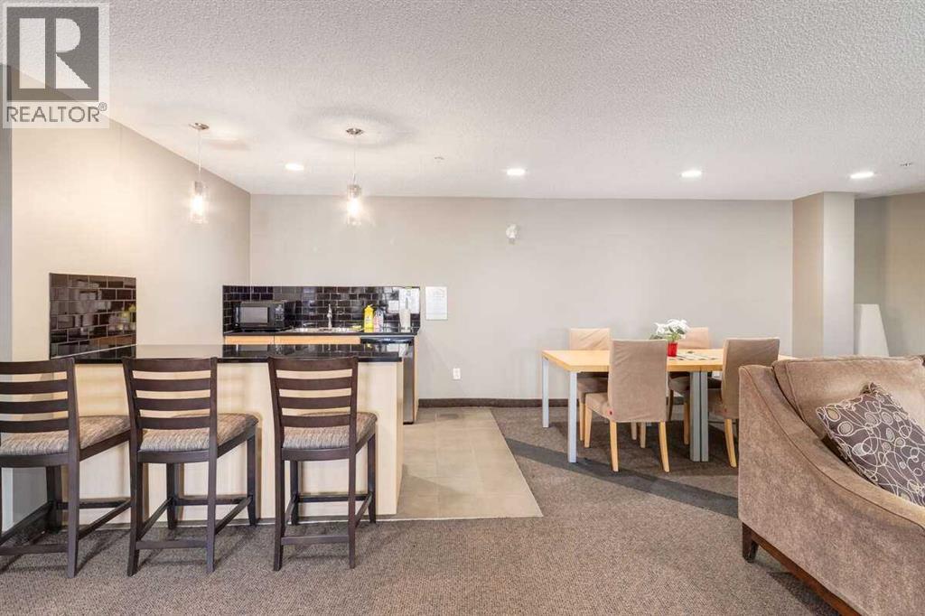 Single Family House for Sale in   Lake Fraser Drive SE Lake Bonavista Calgary 