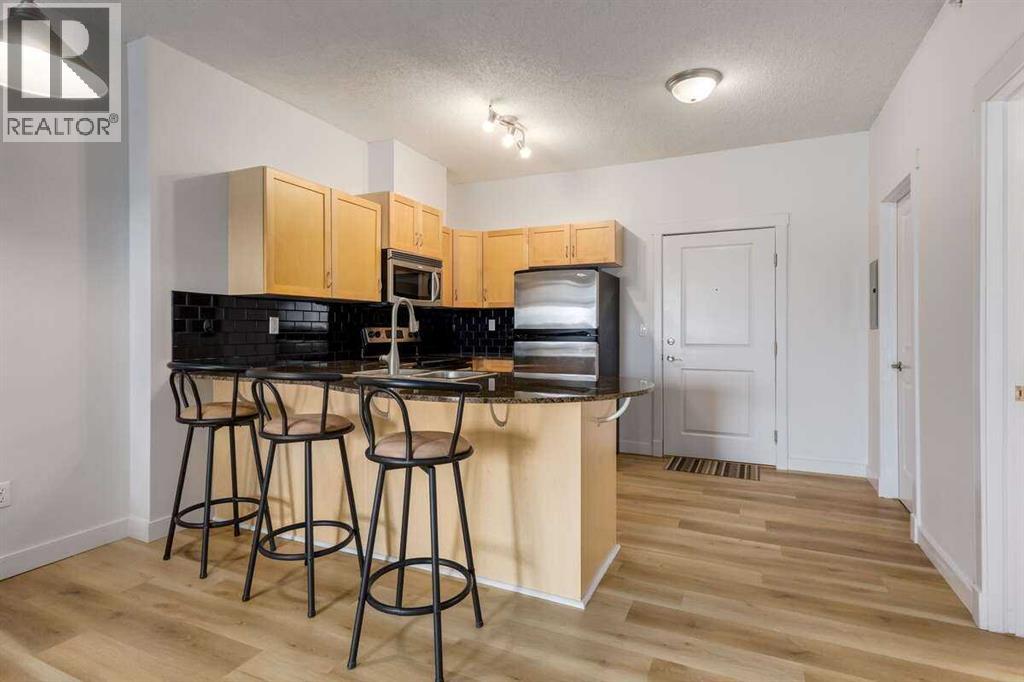 Single Family House for Sale in   Lake Fraser Drive SE Lake Bonavista Calgary 