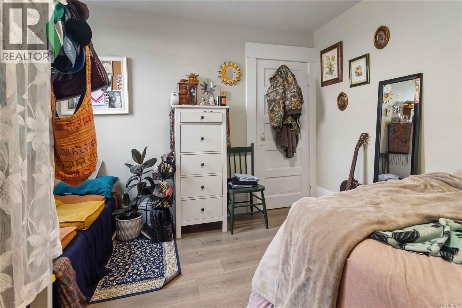  1742 Denman Street, Victoria