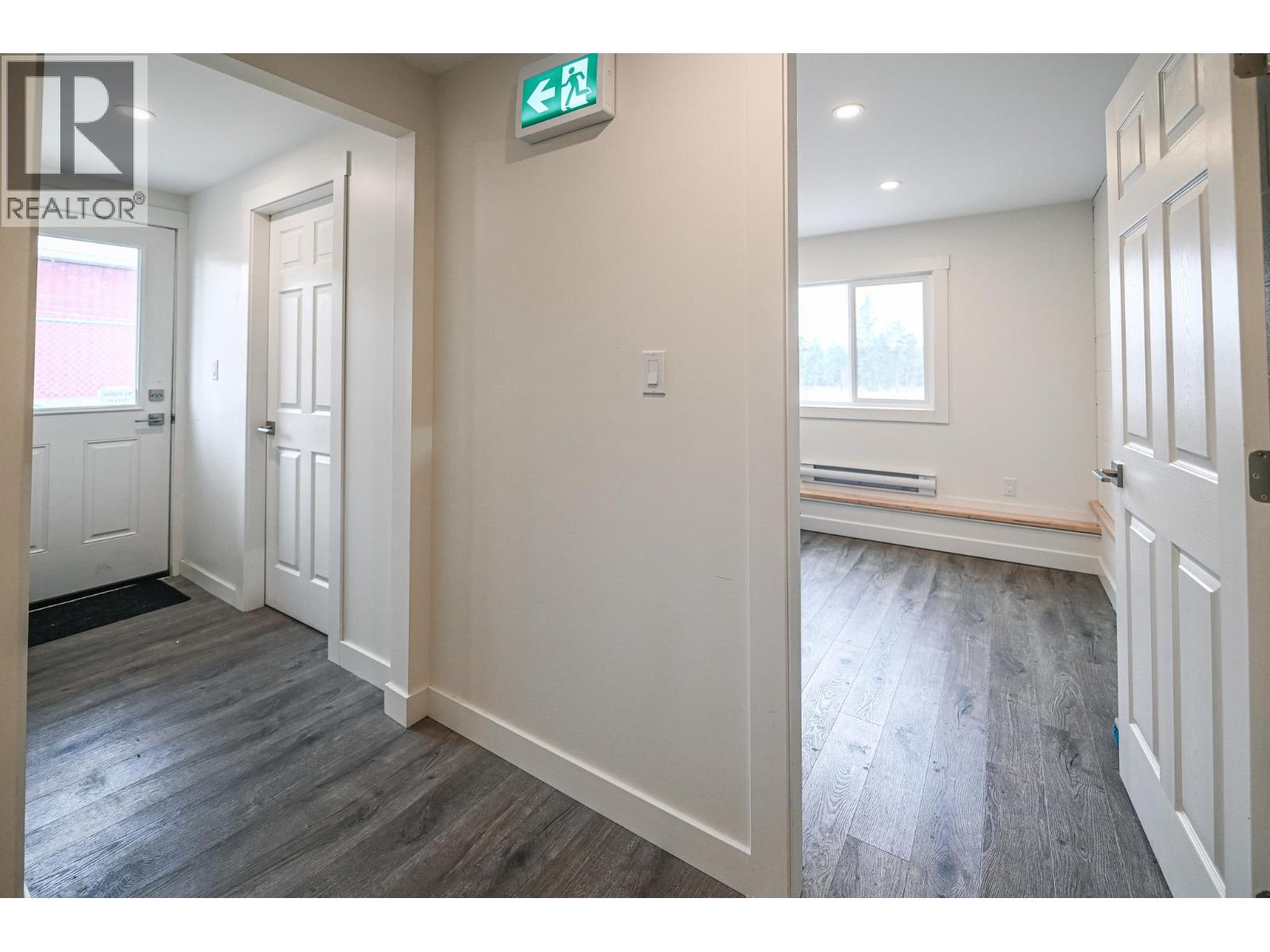  9418 Airport Access Road, Cranbrook