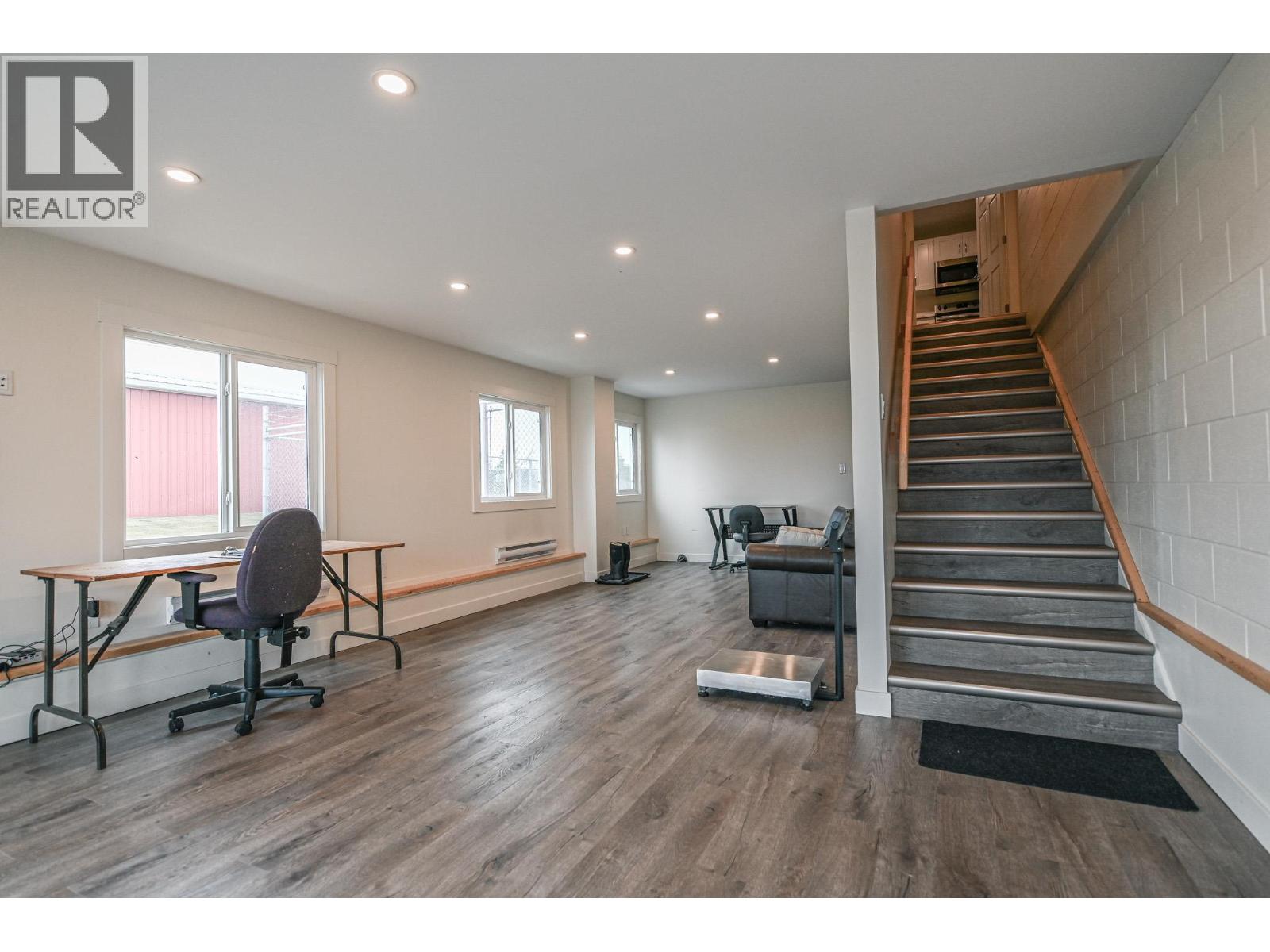  9418 Airport Access Road, Cranbrook