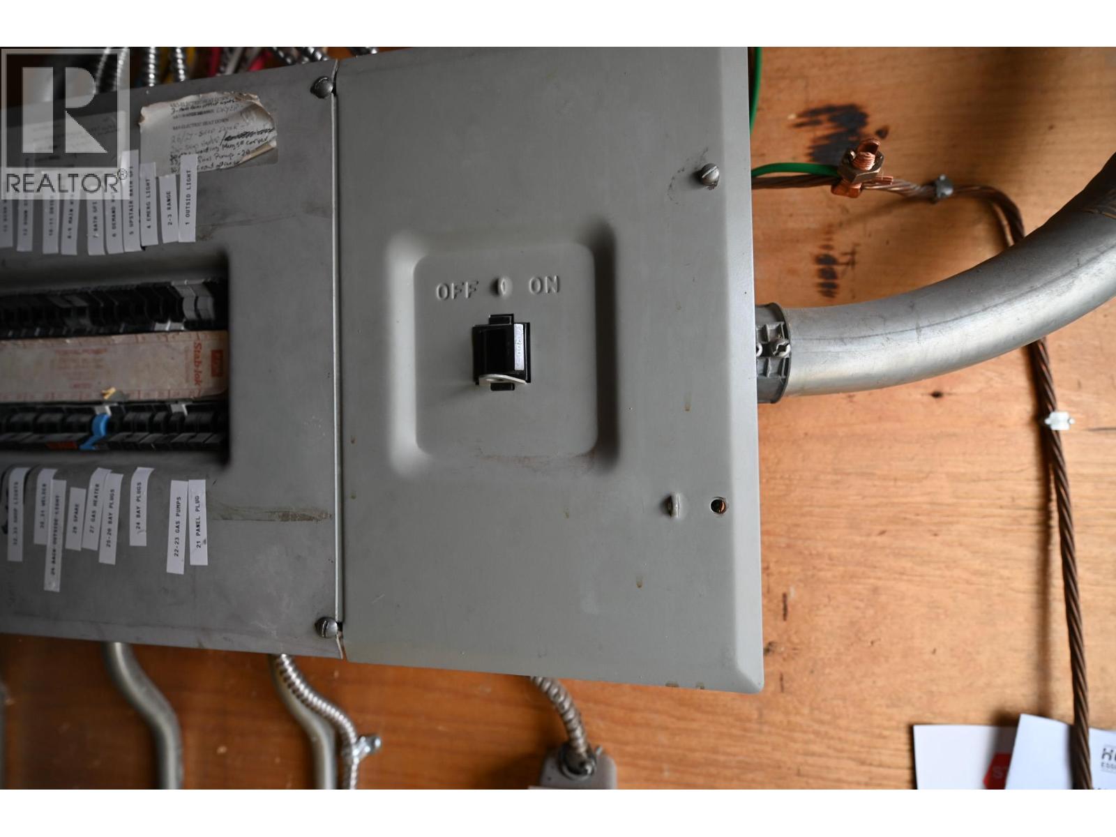  9418 Airport Access Road, Cranbrook