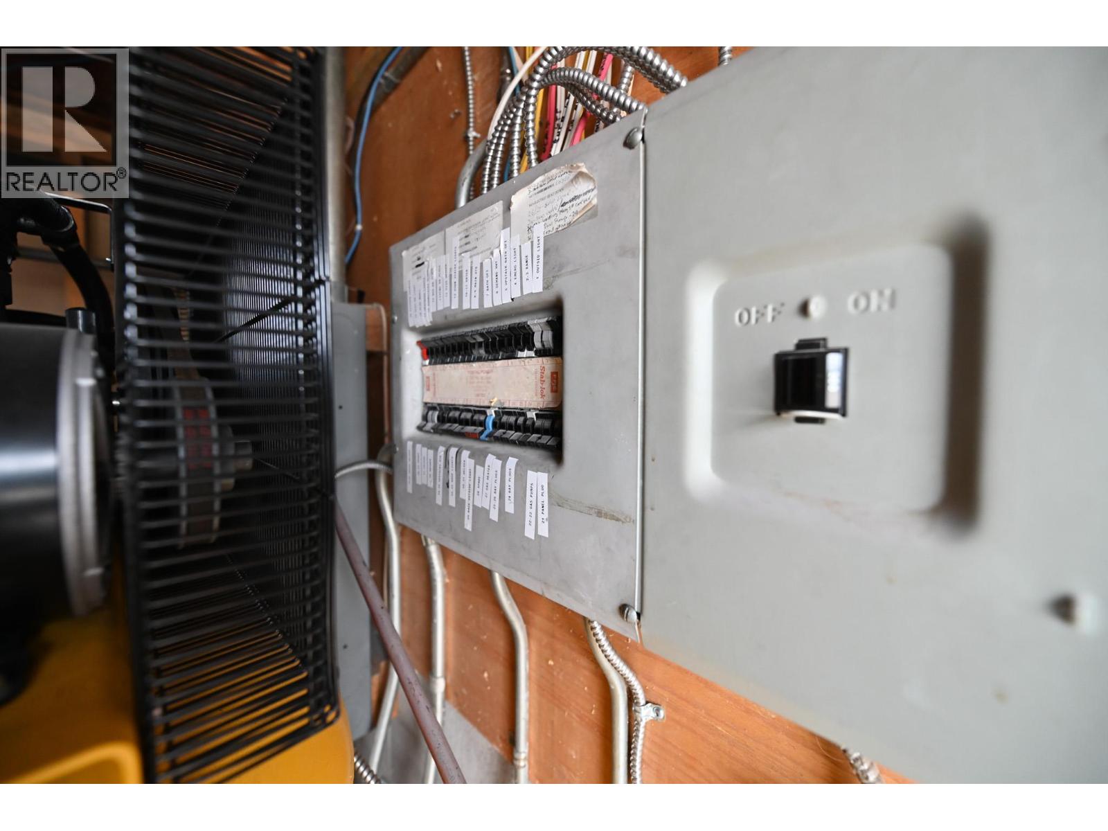  9418 Airport Access Road, Cranbrook