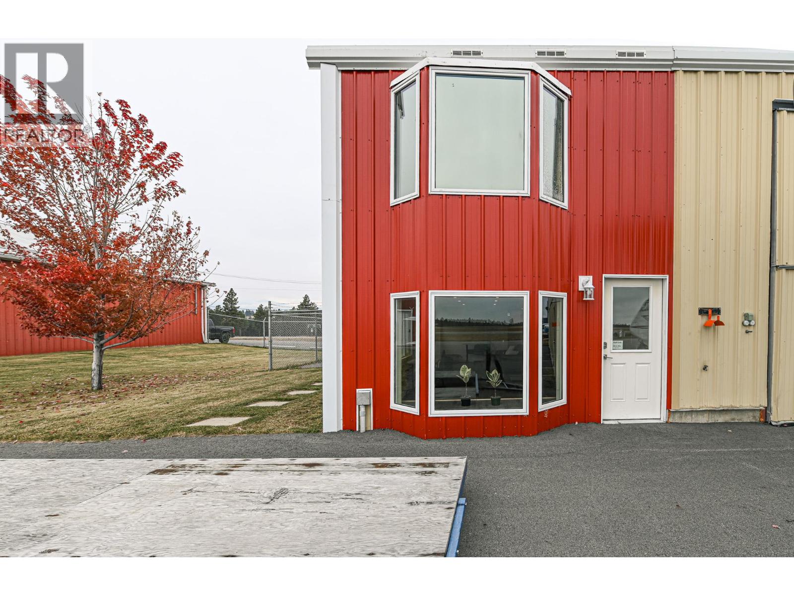  9418 Airport Access Road, Cranbrook