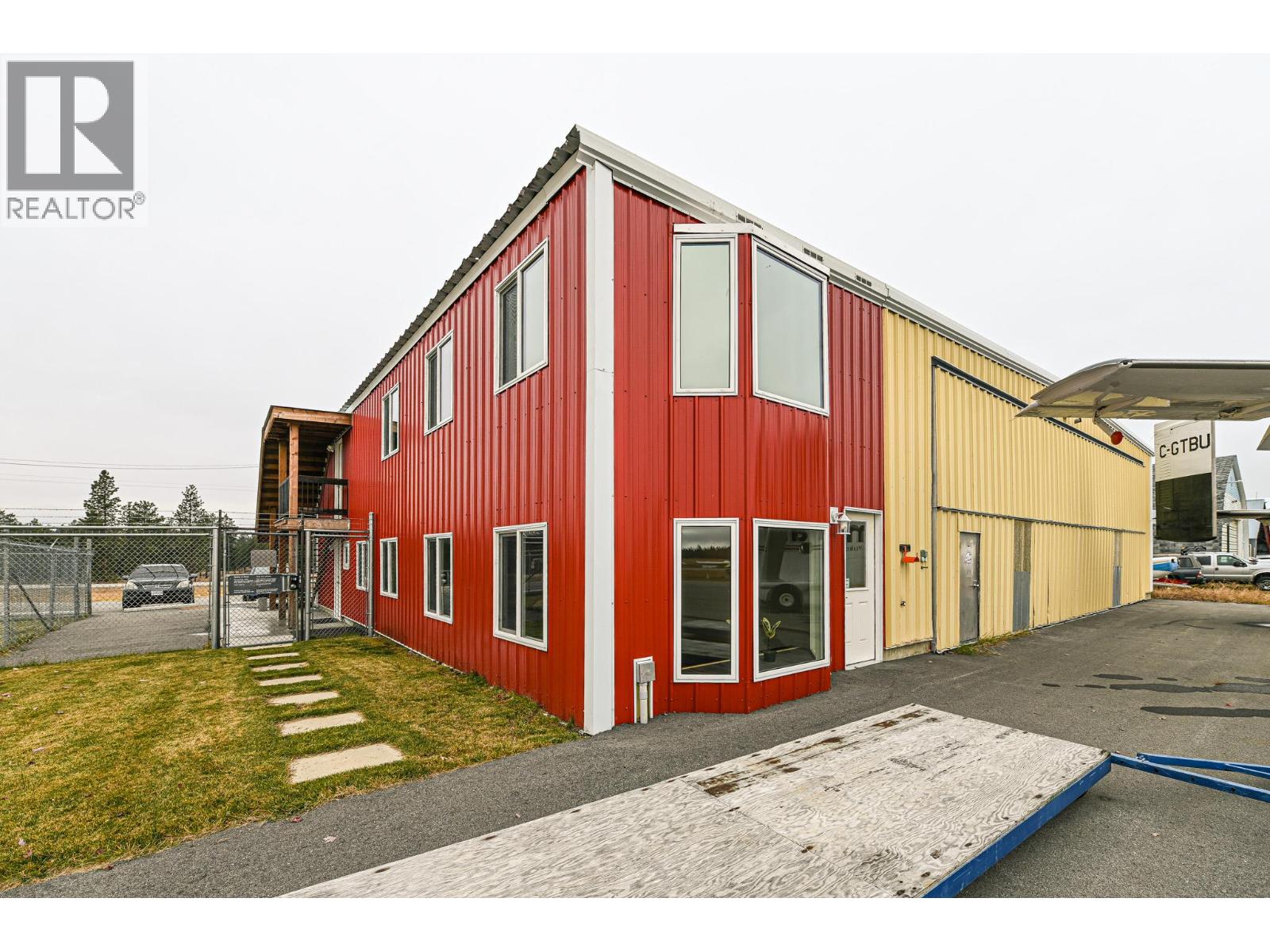  9418 Airport Access Road, Cranbrook