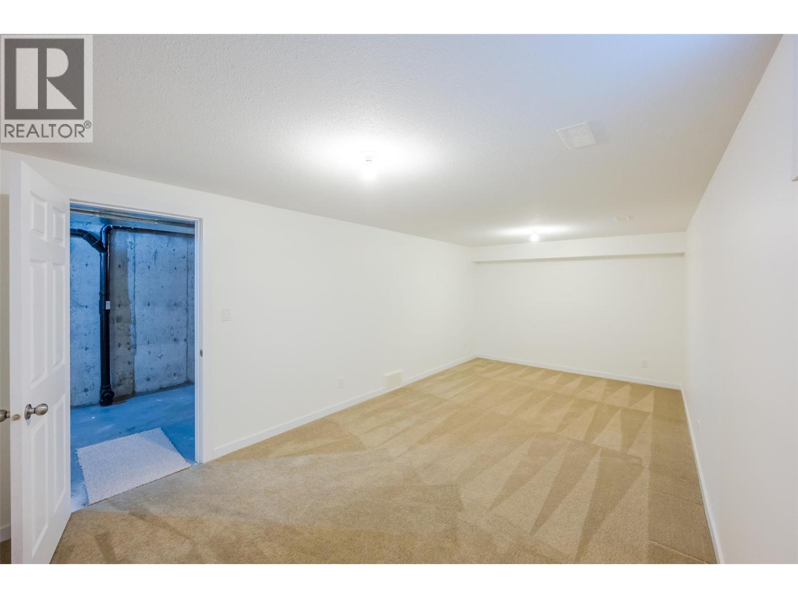 8703 92nd Avenue, Osoyoos