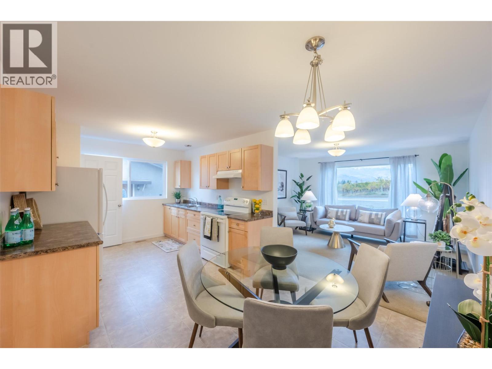 8703 92nd Avenue, Osoyoos