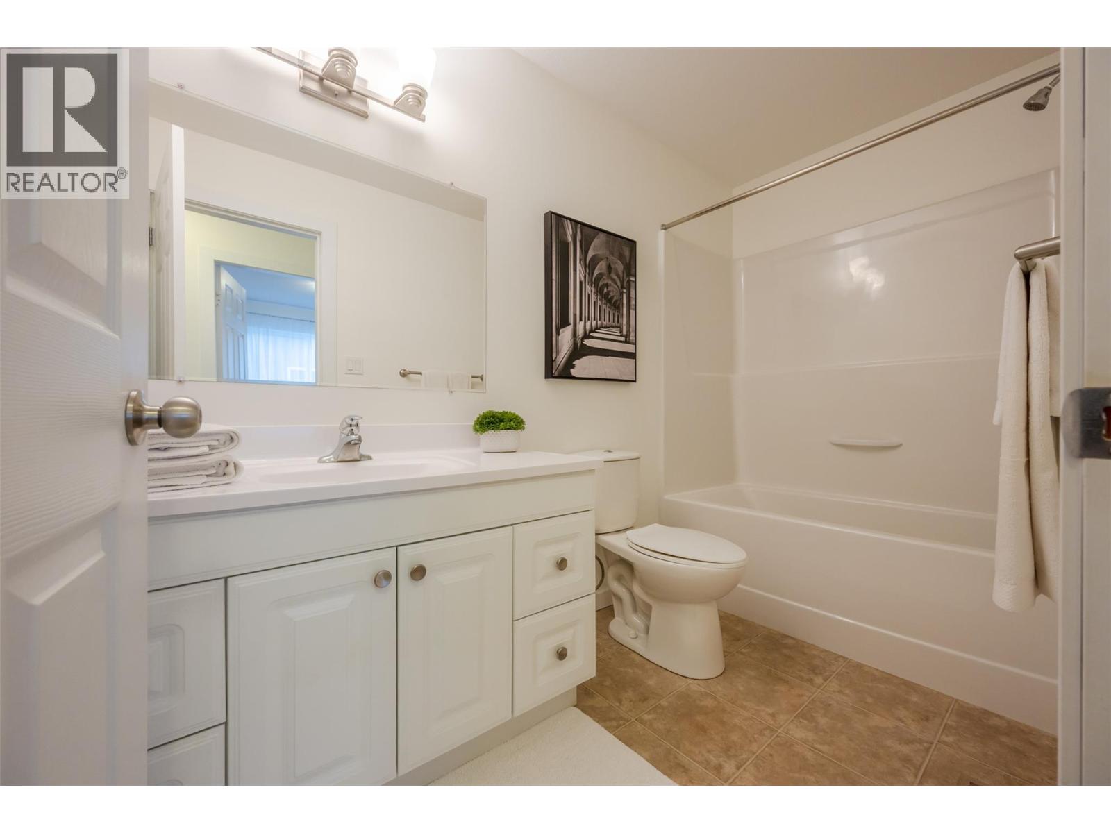 8703 92nd Avenue, Osoyoos