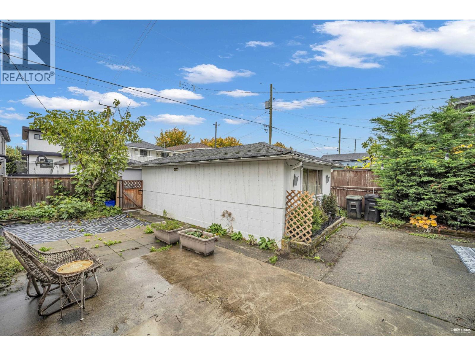 4307 VENABLES STREET, Burnaby