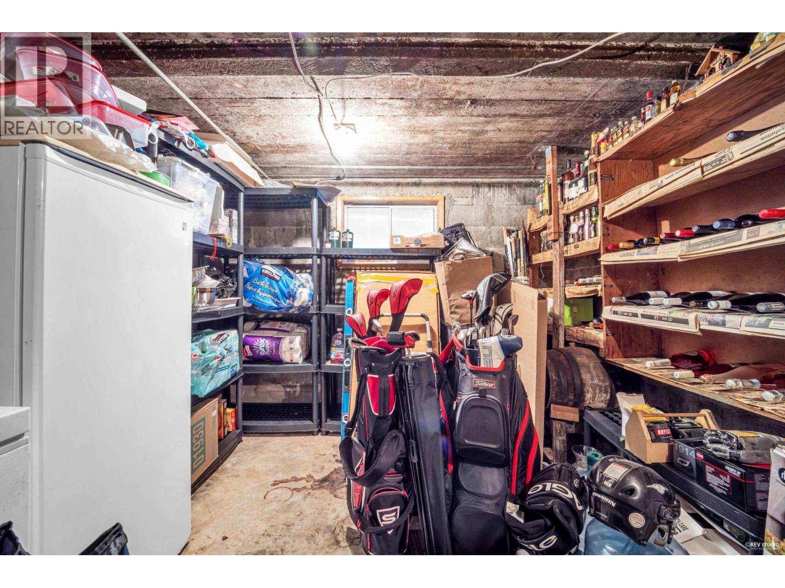 4307 VENABLES STREET, Burnaby