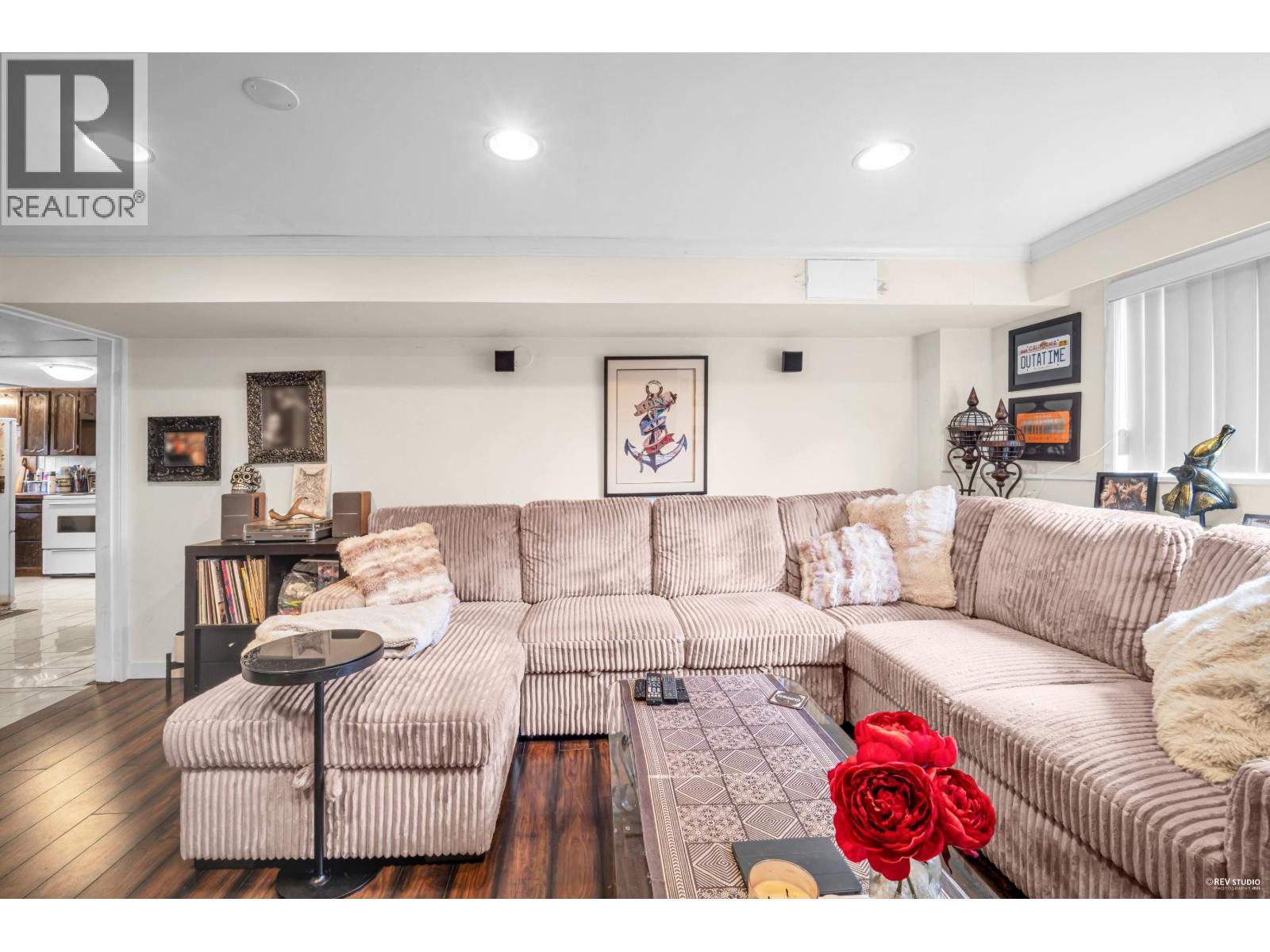 4307 VENABLES STREET, Burnaby