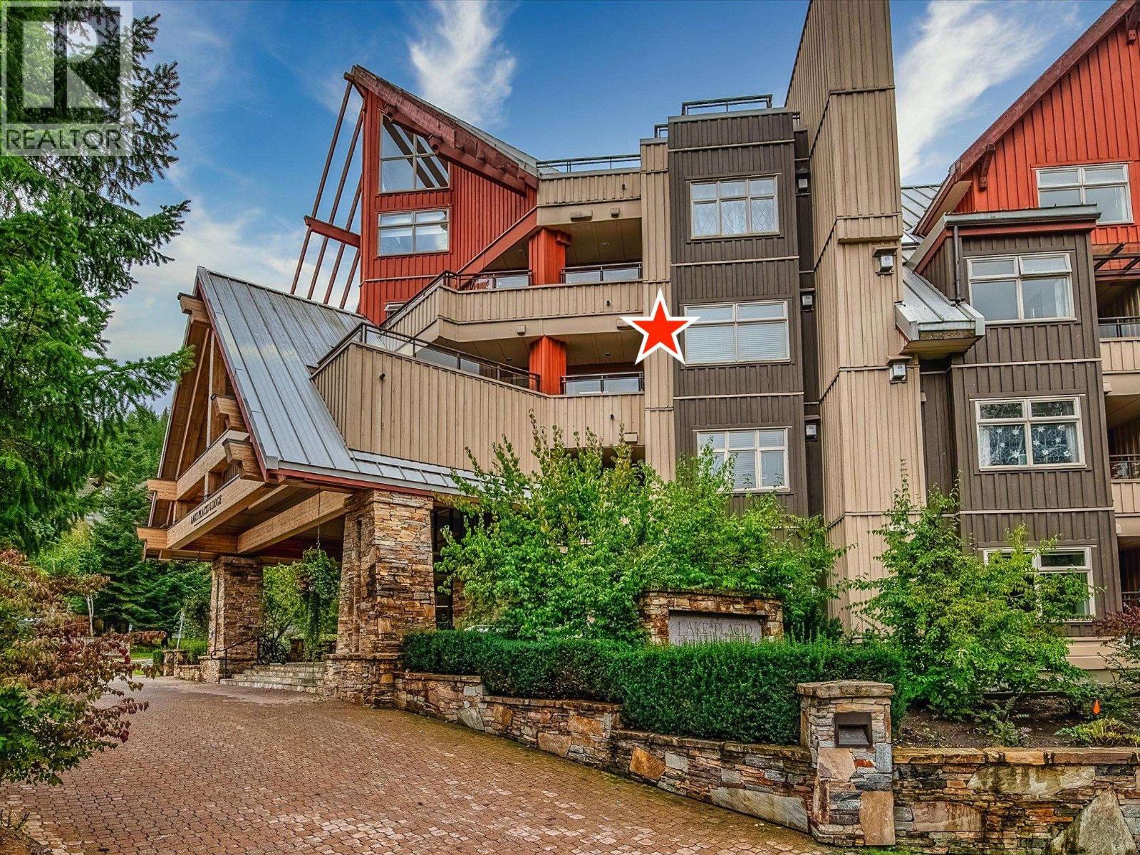 301 2050 LAKE PLACID ROAD, Whistler