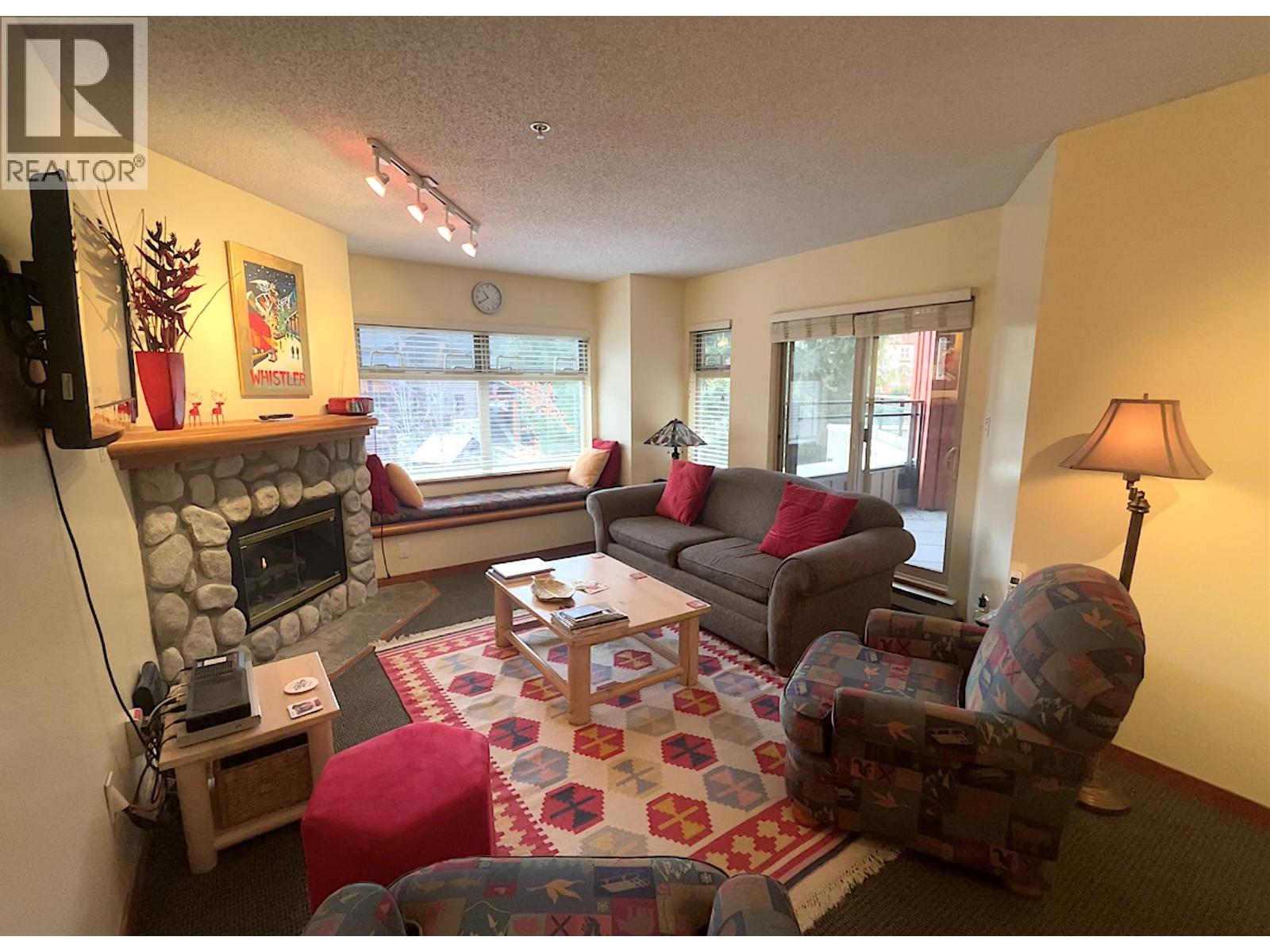 301 2050 LAKE PLACID ROAD, Whistler