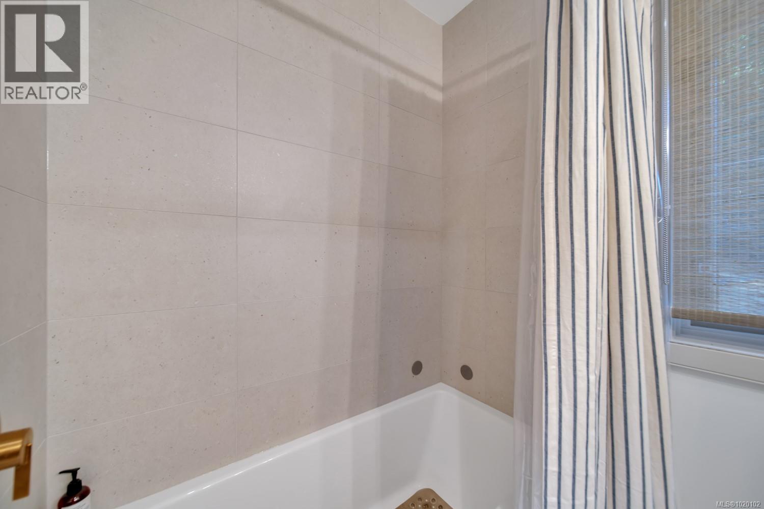 995 Nanaimo River Rd, Nanaimo