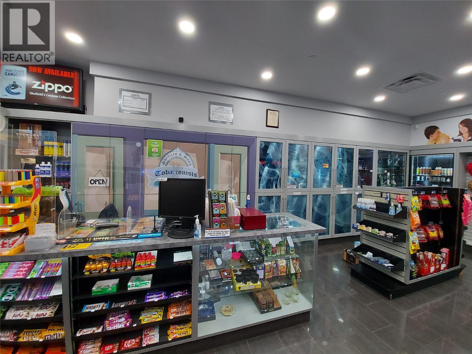  2271 Harvey Avenue, Kelowna