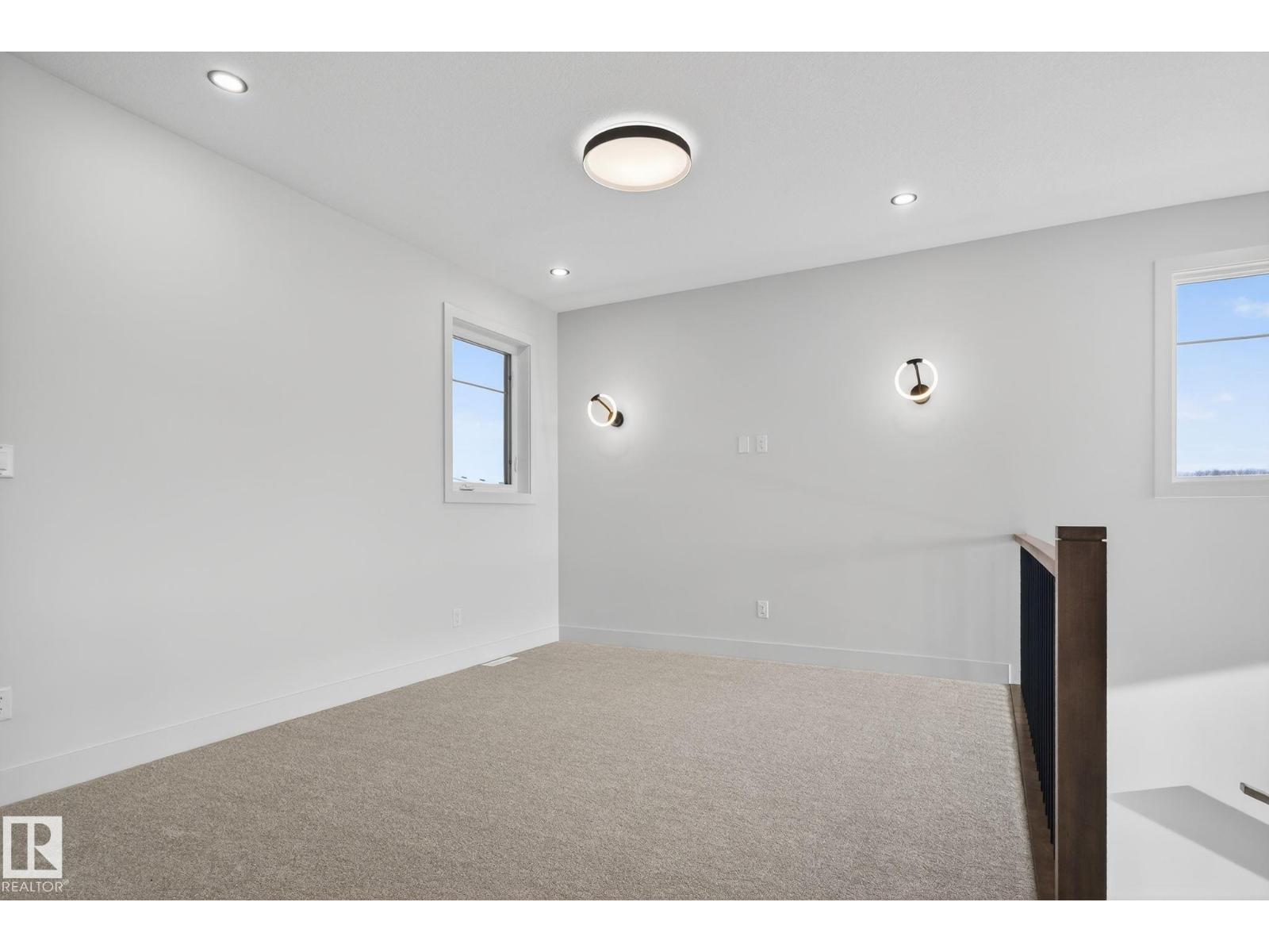 1 Elwyck GA, Spruce Grove