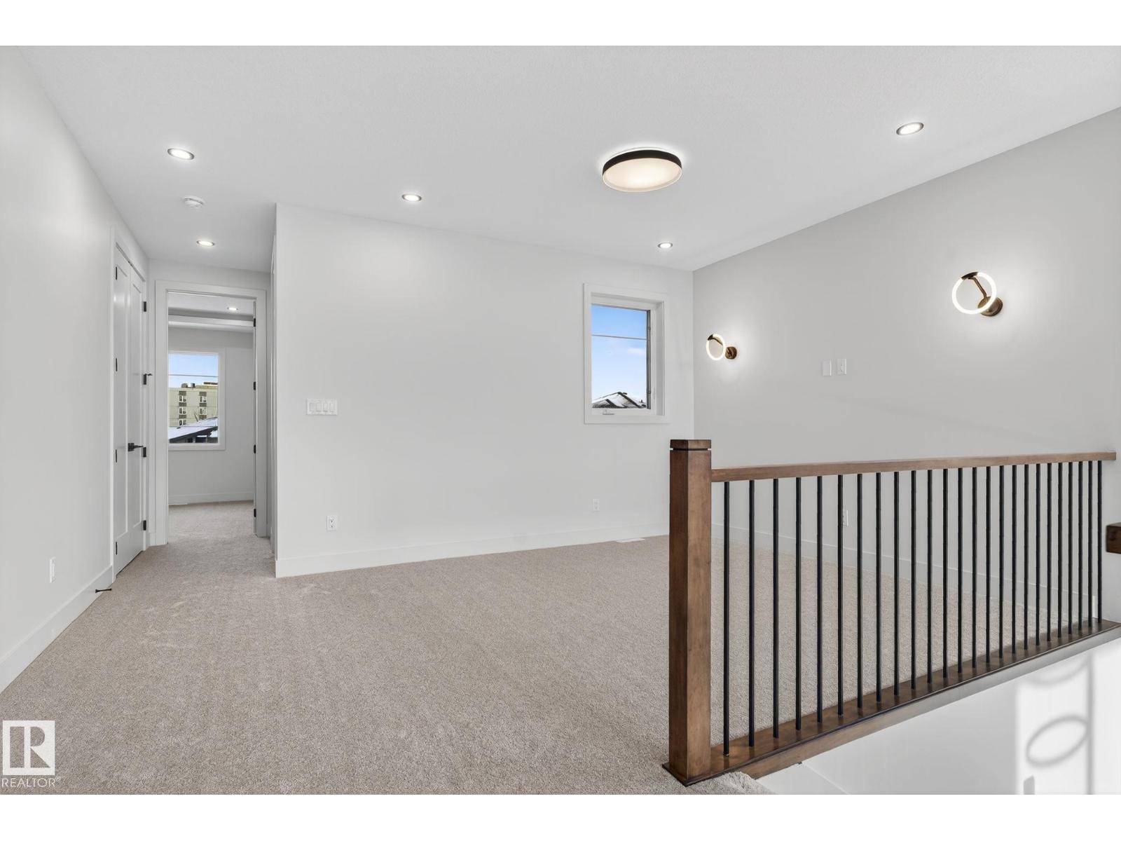 1 Elwyck GA, Spruce Grove