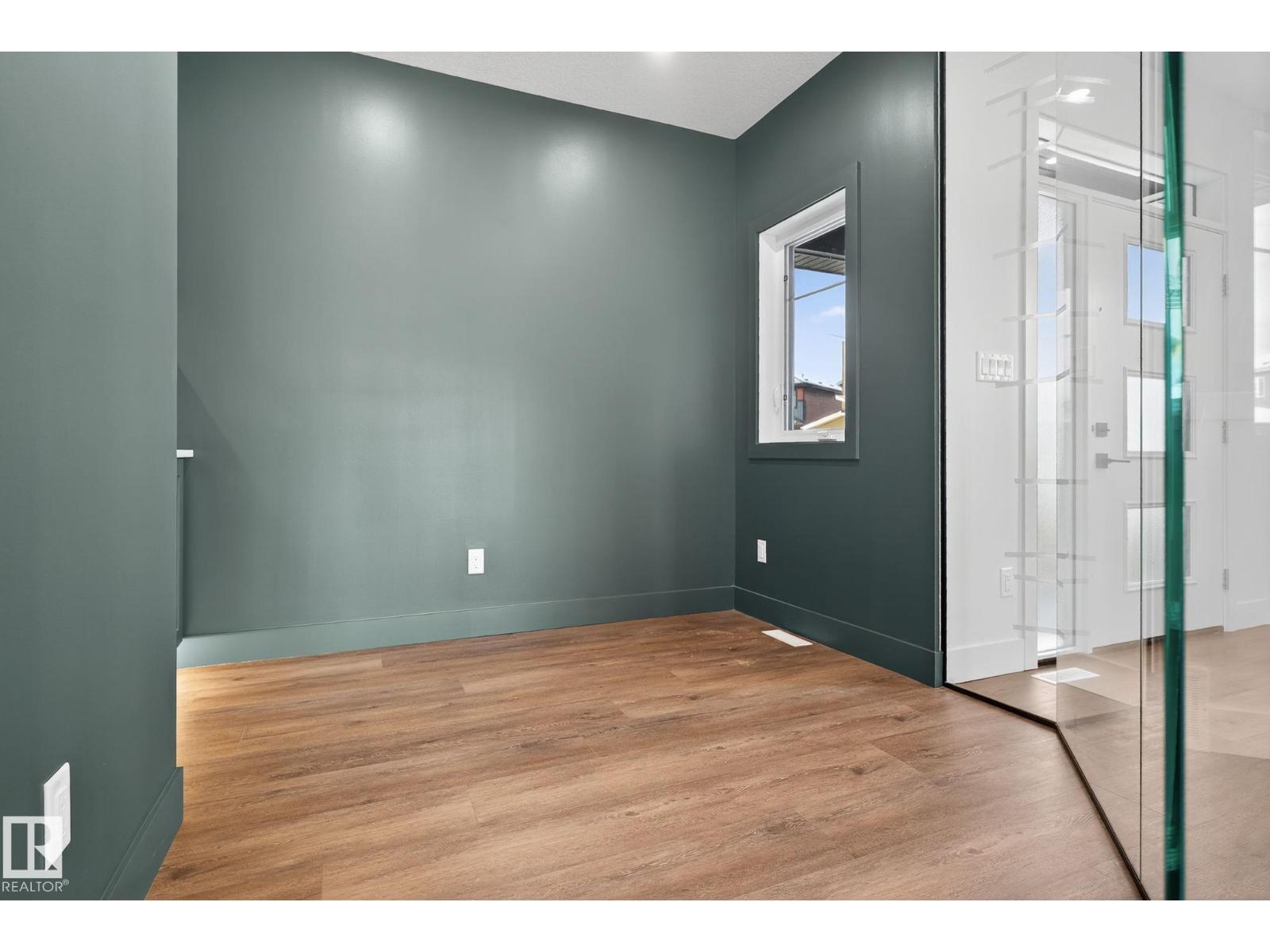 1 Elwyck GA, Spruce Grove