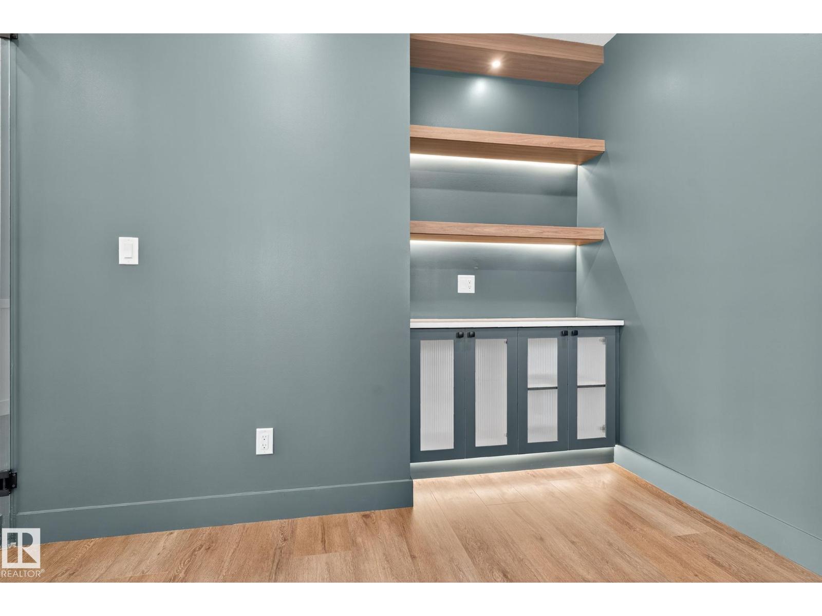 1 Elwyck GA, Spruce Grove