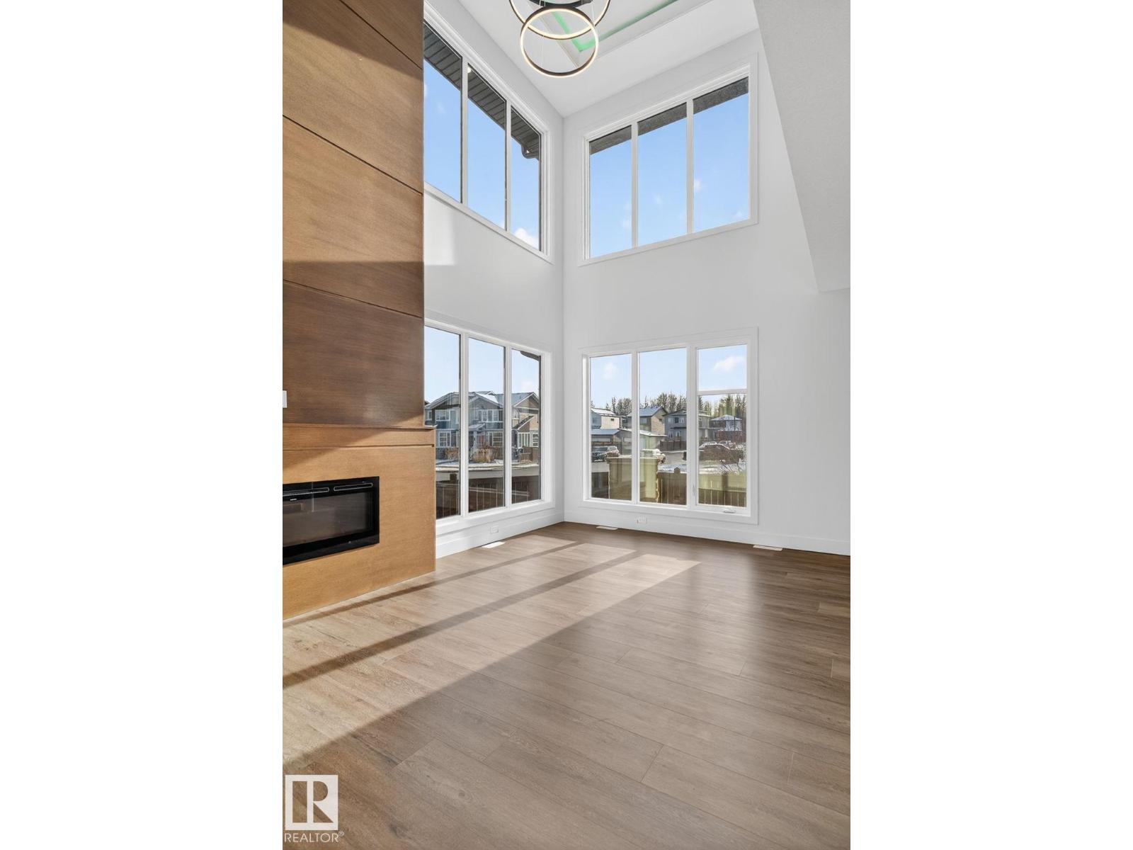 1 Elwyck GA, Spruce Grove