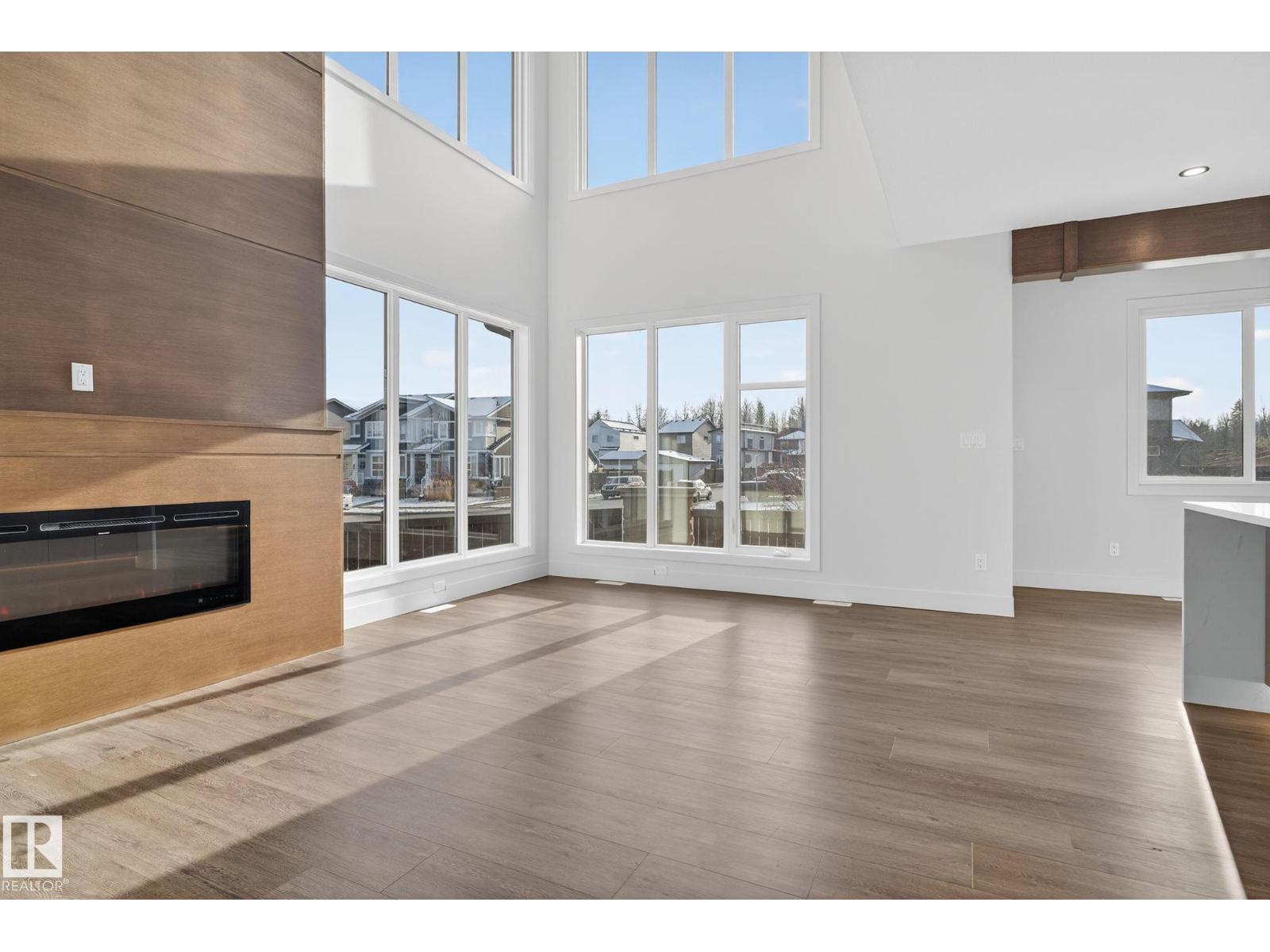 1 Elwyck GA, Spruce Grove