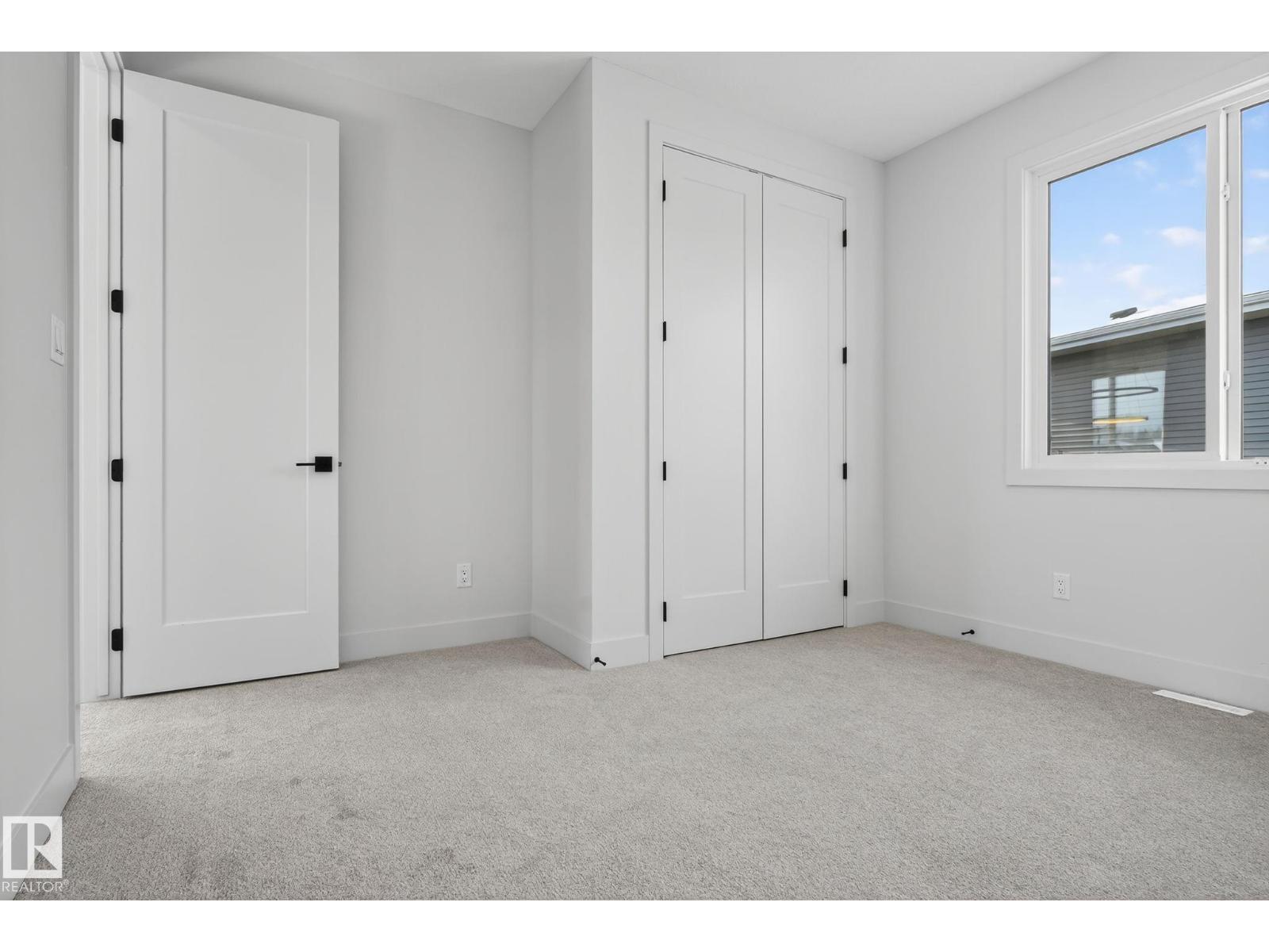 1 Elwyck GA, Spruce Grove