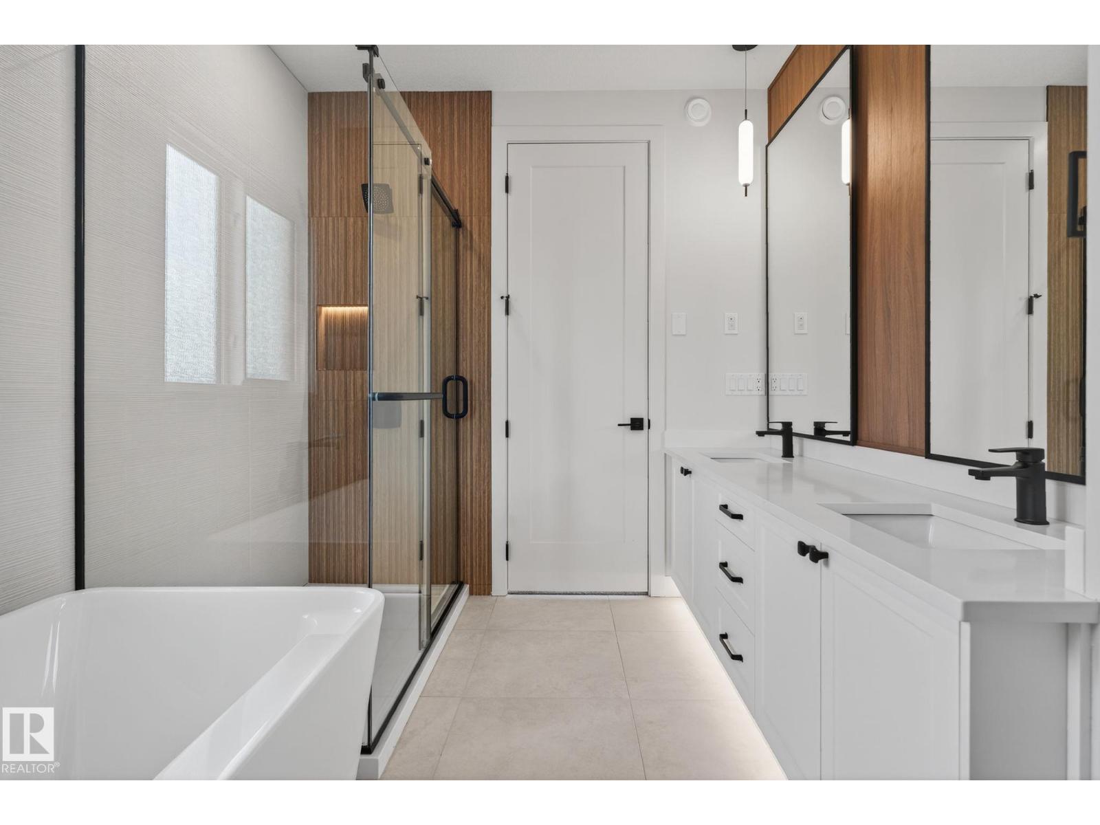 1 Elwyck GA, Spruce Grove