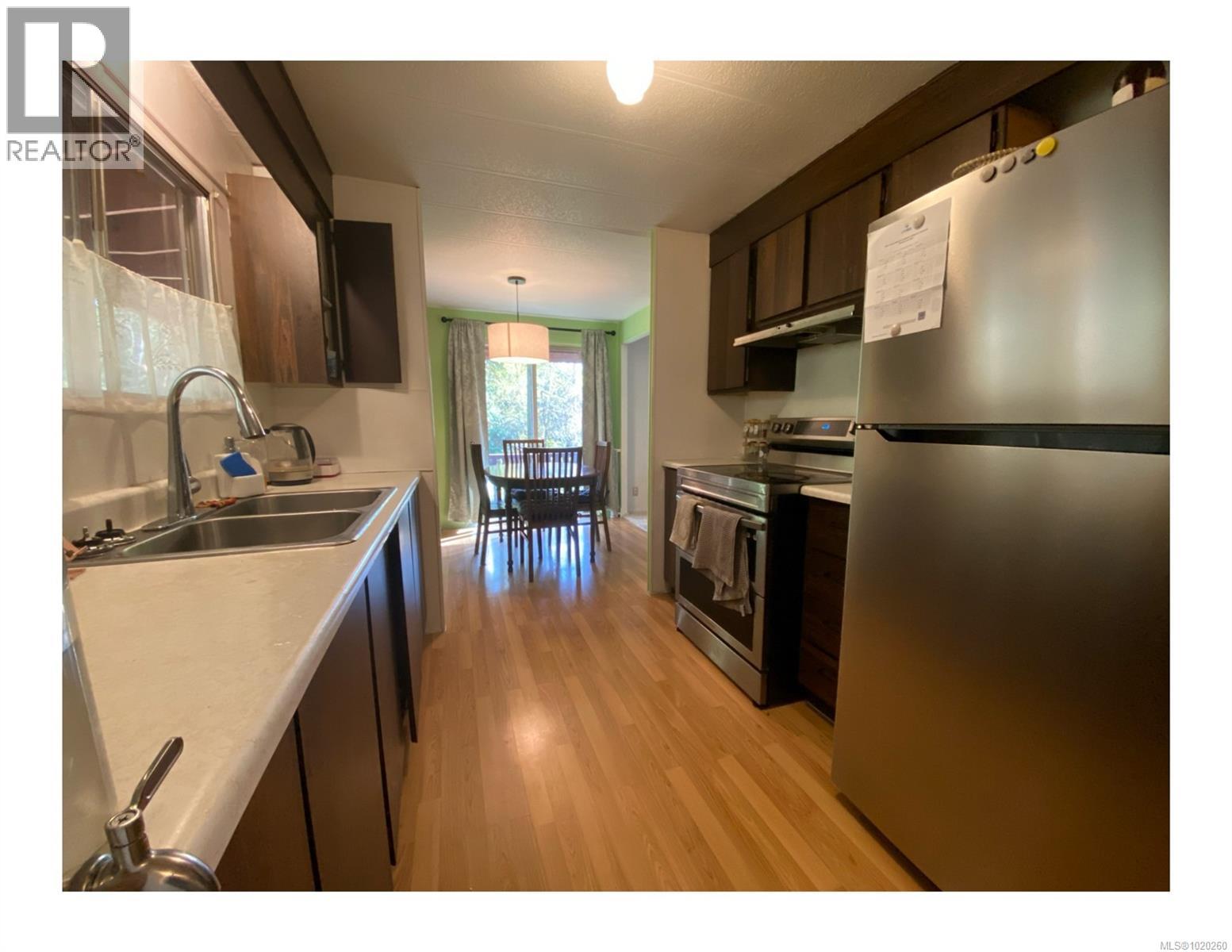 1007 Cedarwood Pl, Cobble Hill