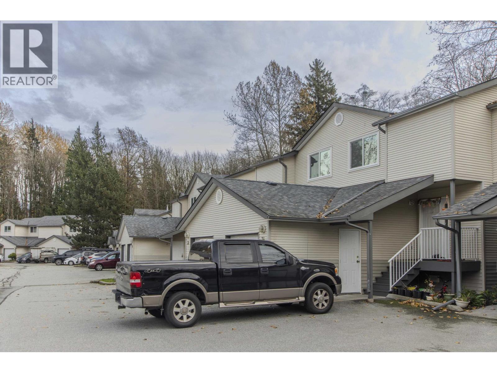34 39920 GOVERNMENT ROAD, Squamish