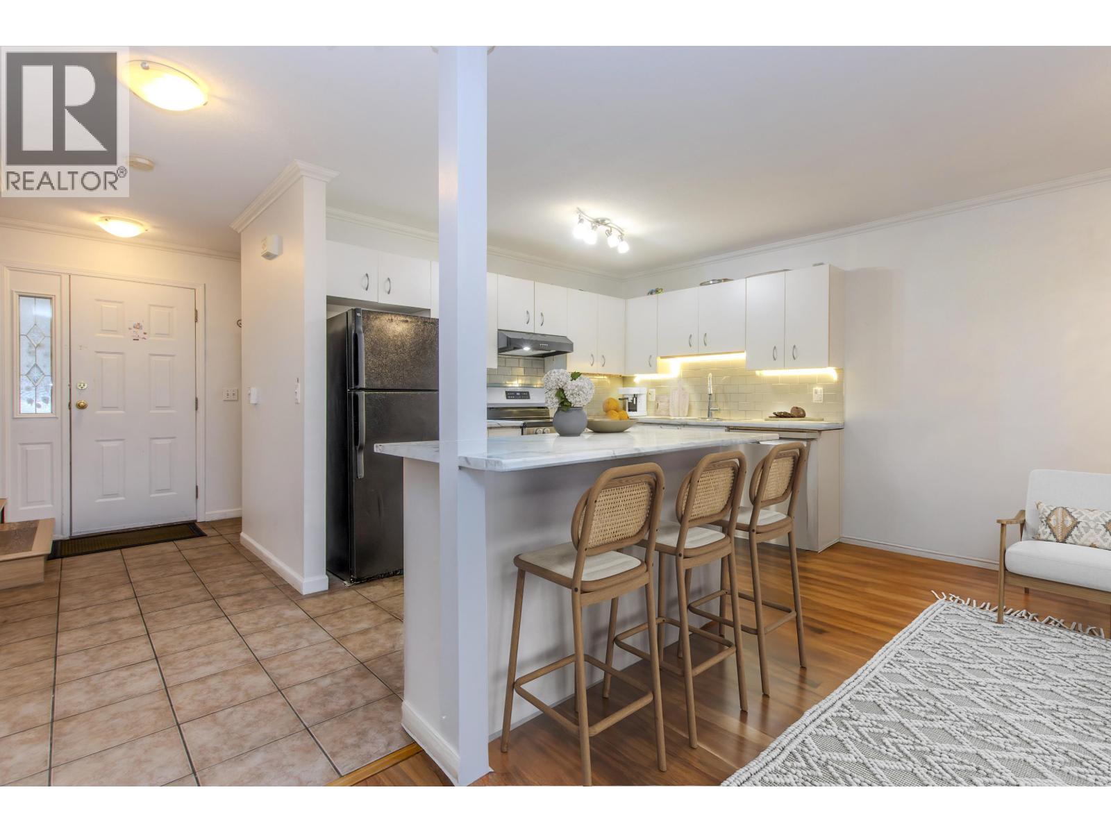 34 39920 GOVERNMENT ROAD, Squamish