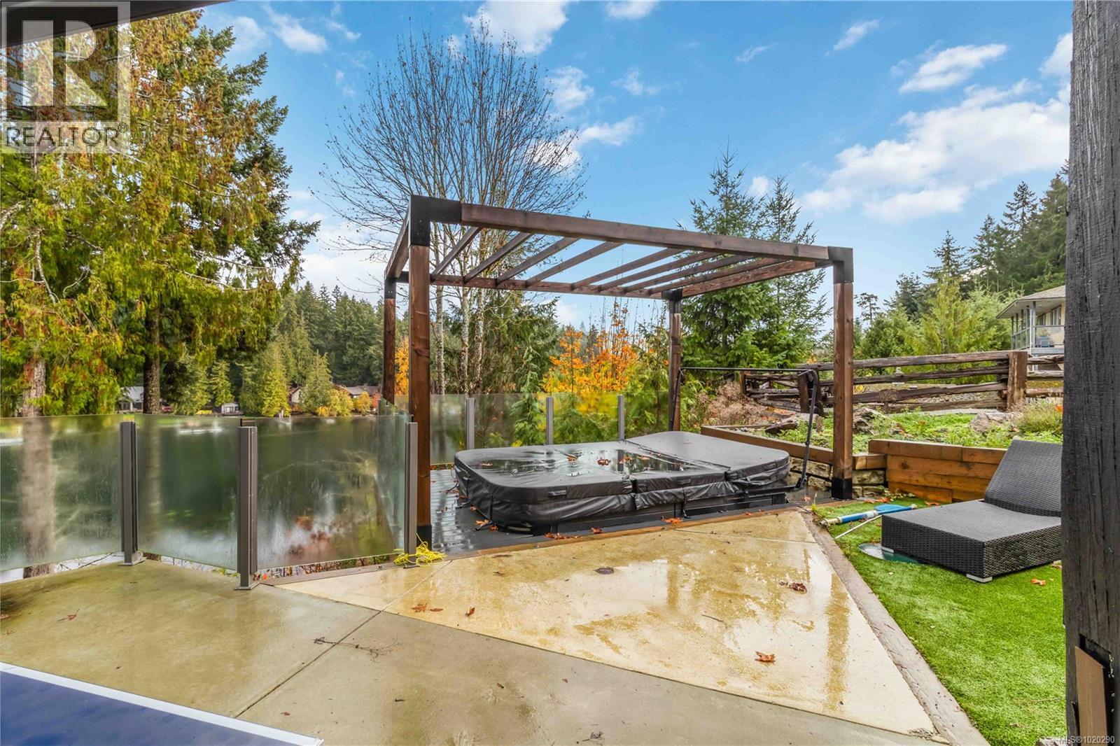 2710 Moncur Rd, Shawnigan Lake