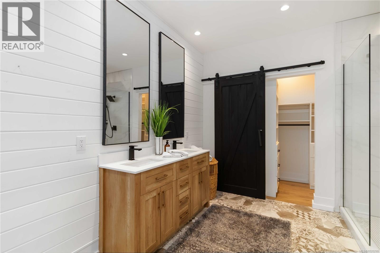 2710 Moncur Rd, Shawnigan Lake