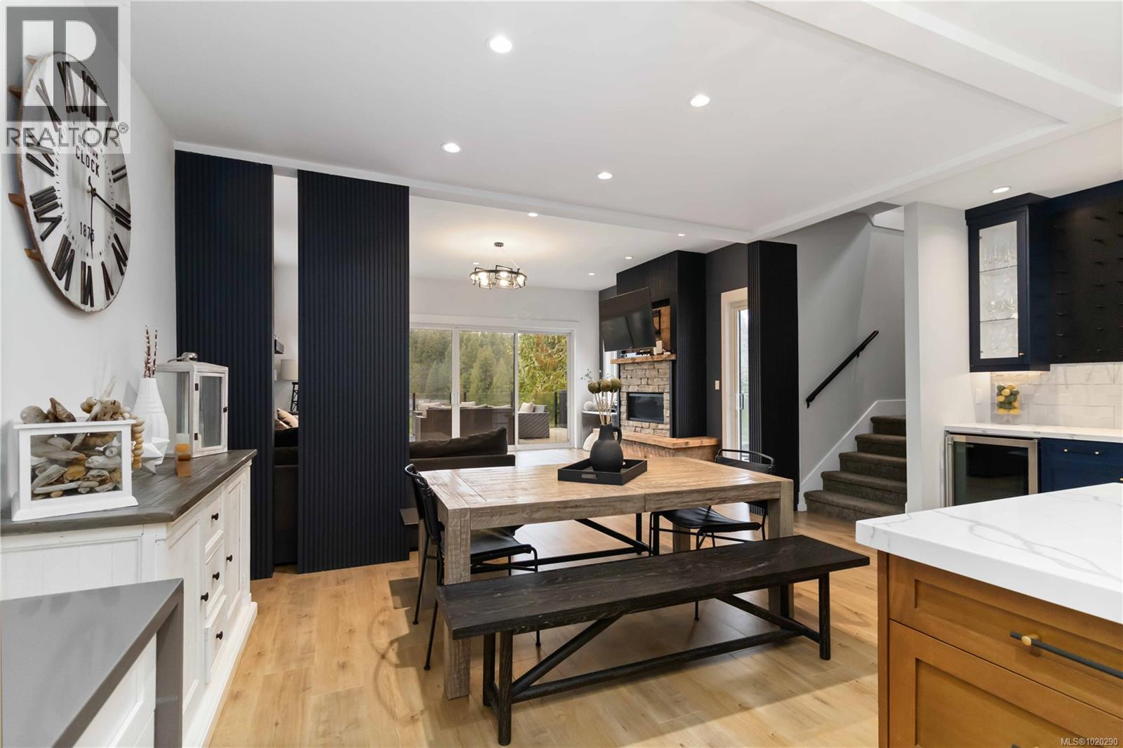 2710 Moncur Rd, Shawnigan Lake