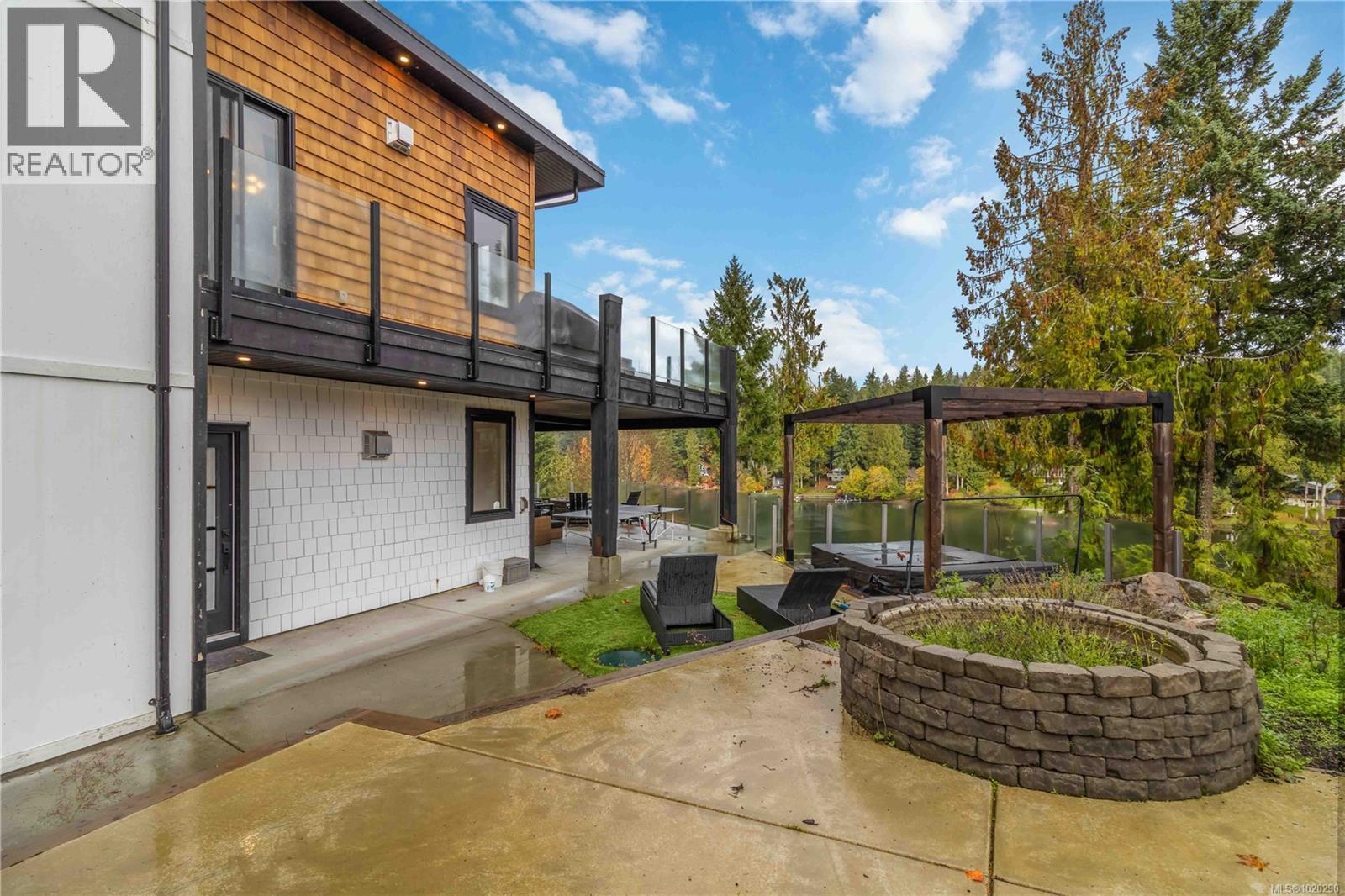 2710 Moncur Rd, Shawnigan Lake
