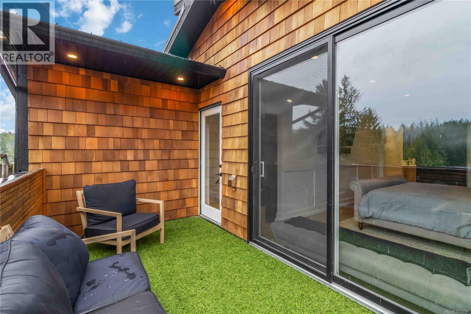 2710 Moncur Rd, Shawnigan Lake