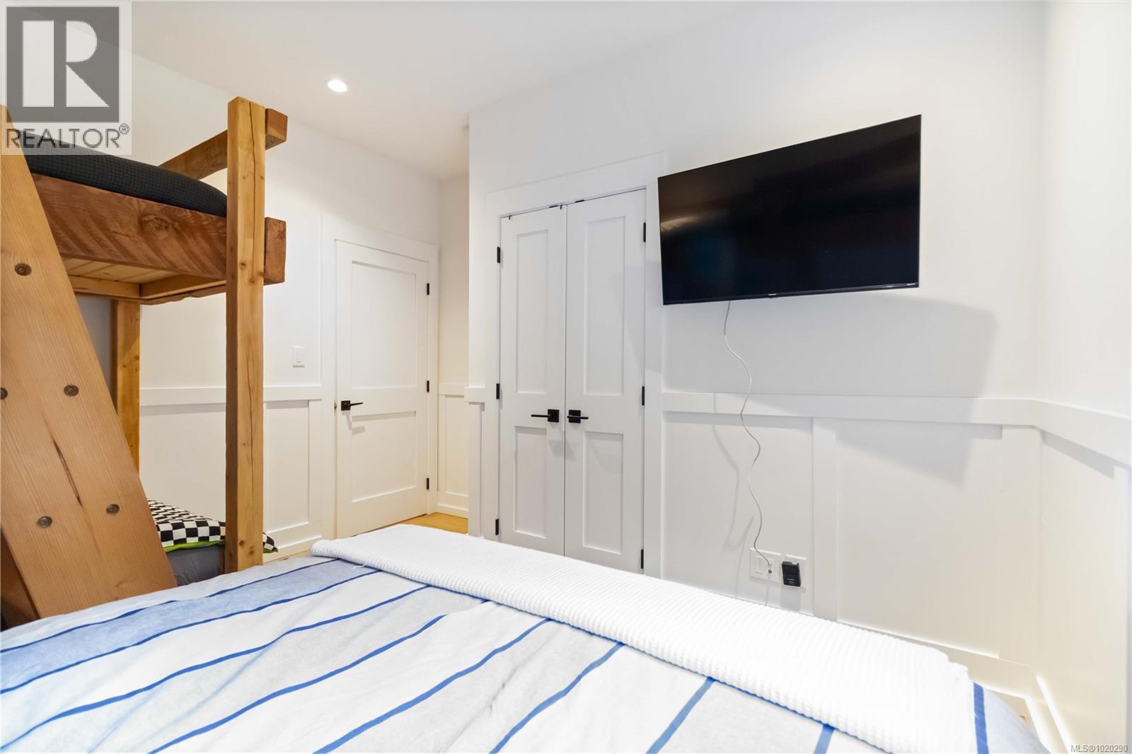 2710 Moncur Rd, Shawnigan Lake