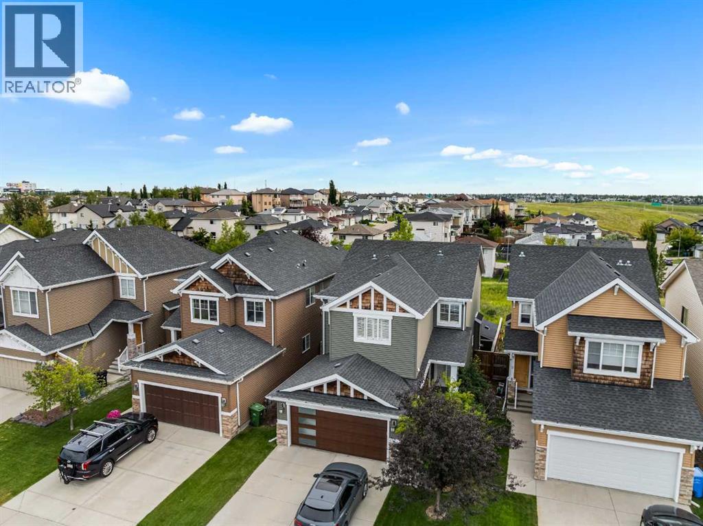 Single Family House for Sale in  Royal Birch Park NW Royal Oak Calgary 