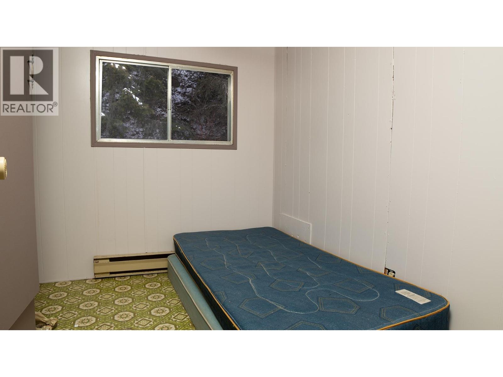 9308 MAIN STREET - 17