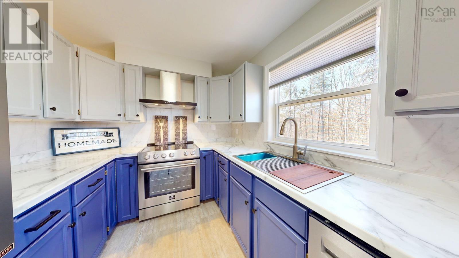 Property 12 of 49 of 14-24 Kadray Court