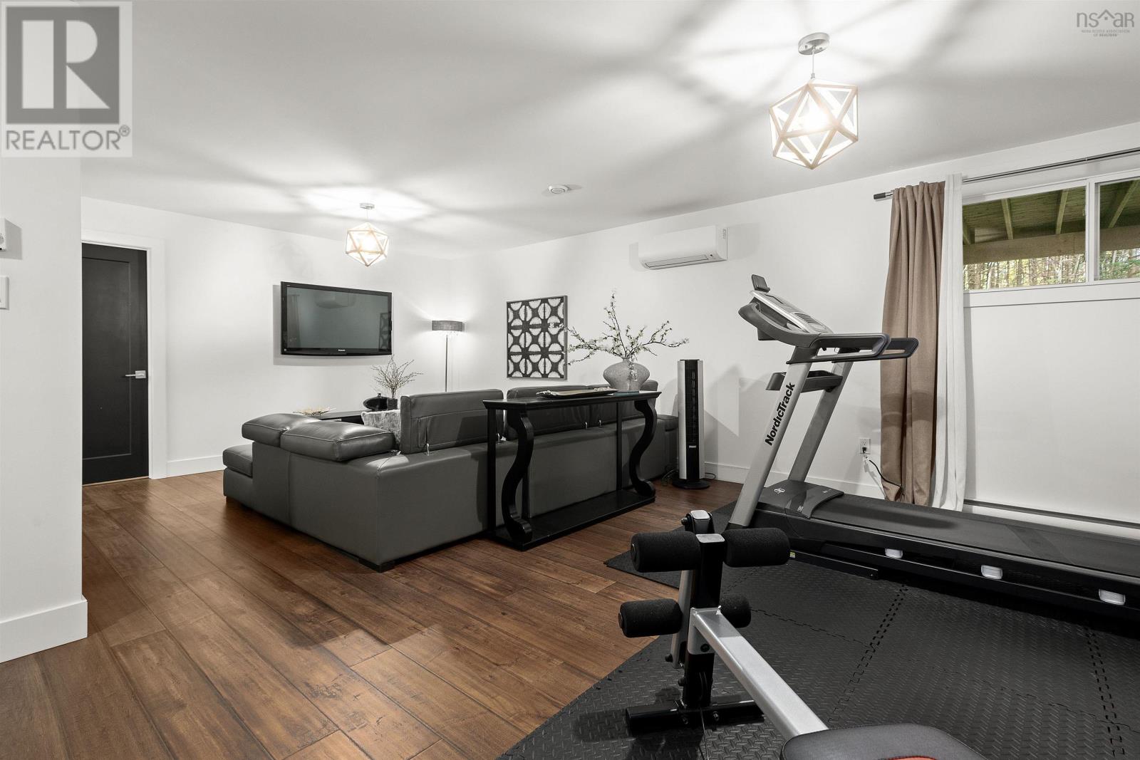 Property 45 of 51 of 33 Merlot Court