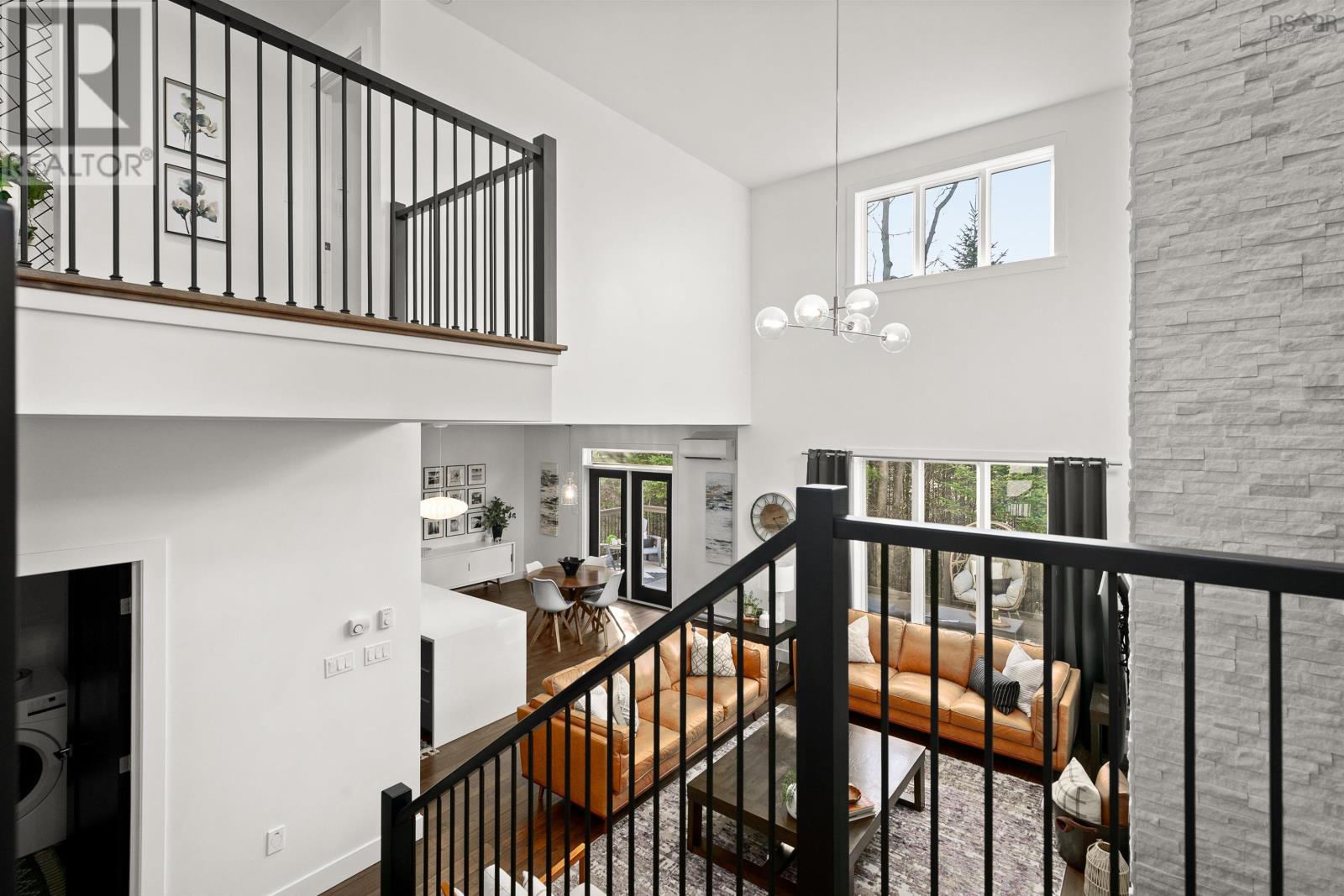 Property 32 of 51 of 33 Merlot Court